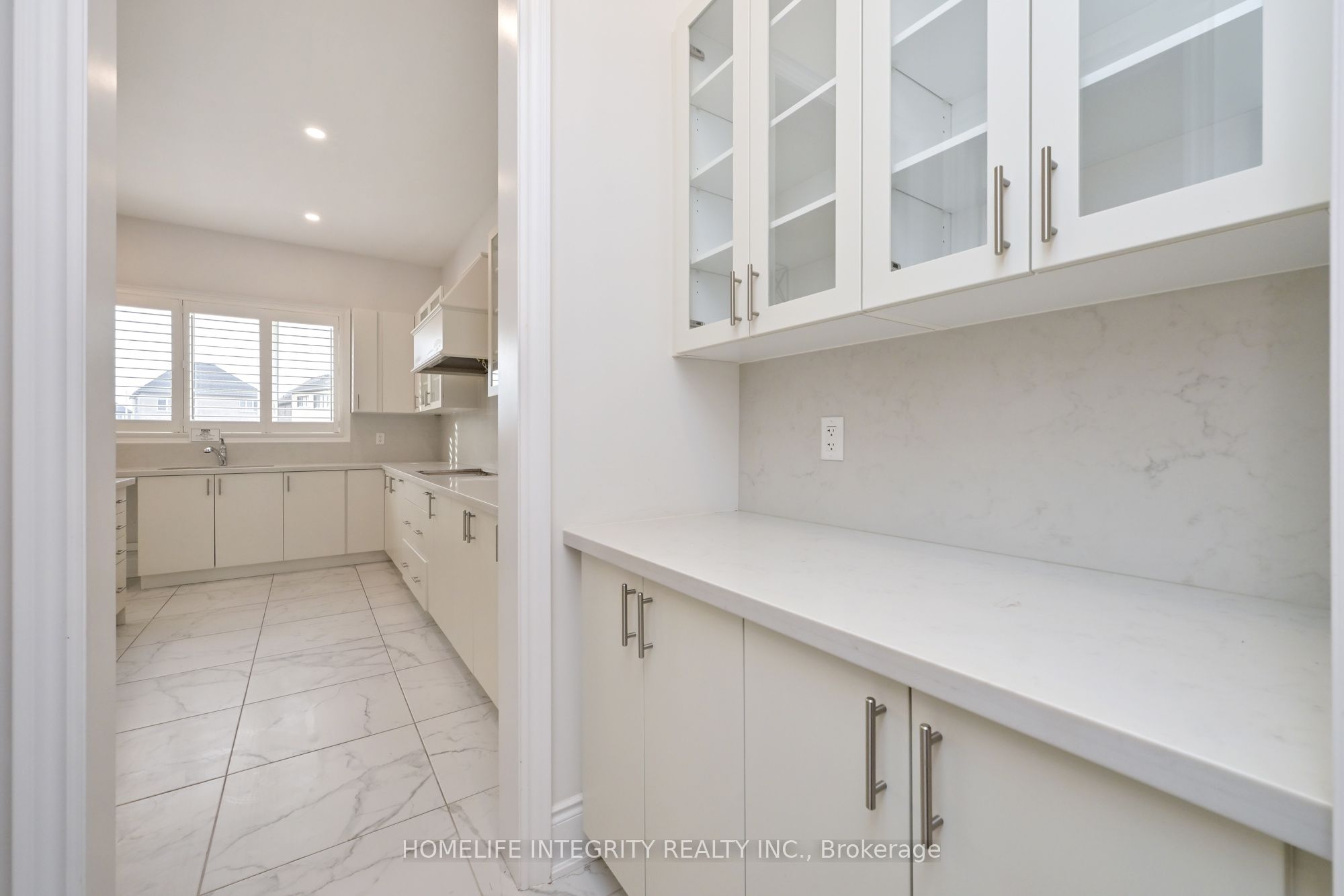 1144 Wickham Road Property Photo 10