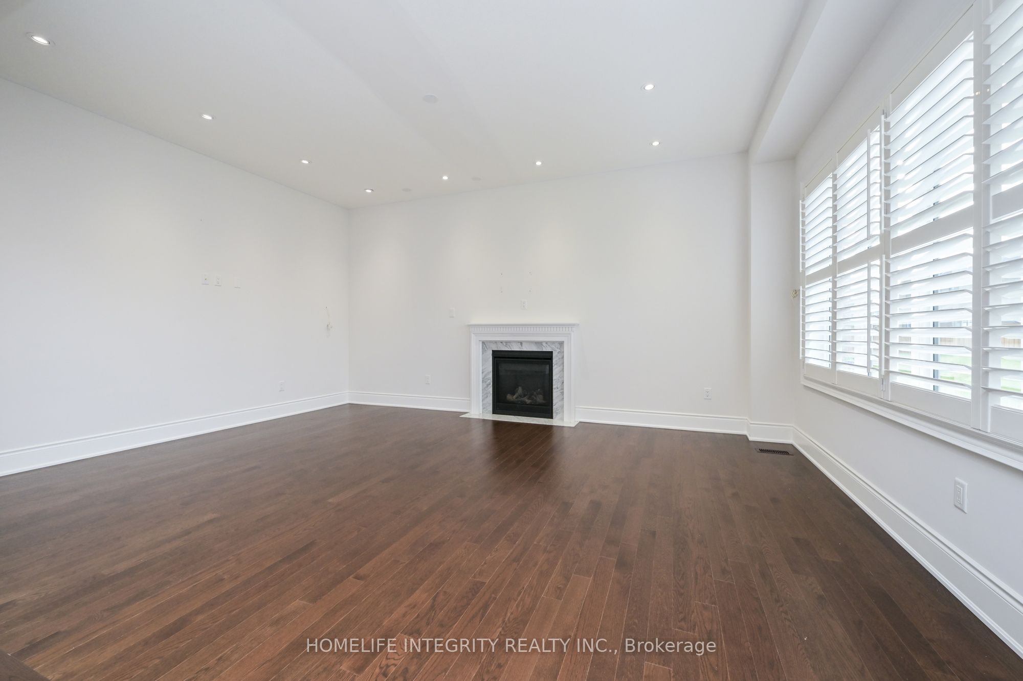 1144 Wickham Road Property Photo 14