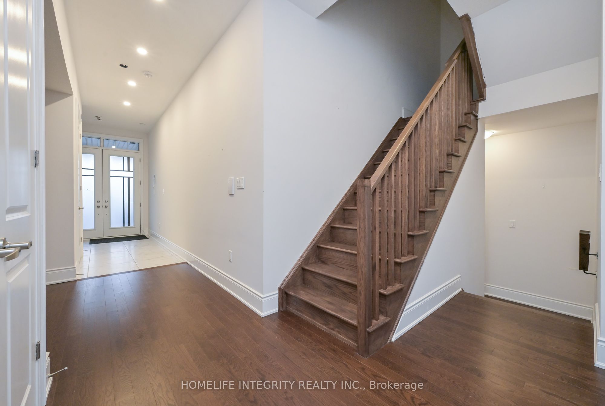 1144 Wickham Road Property Photo 16