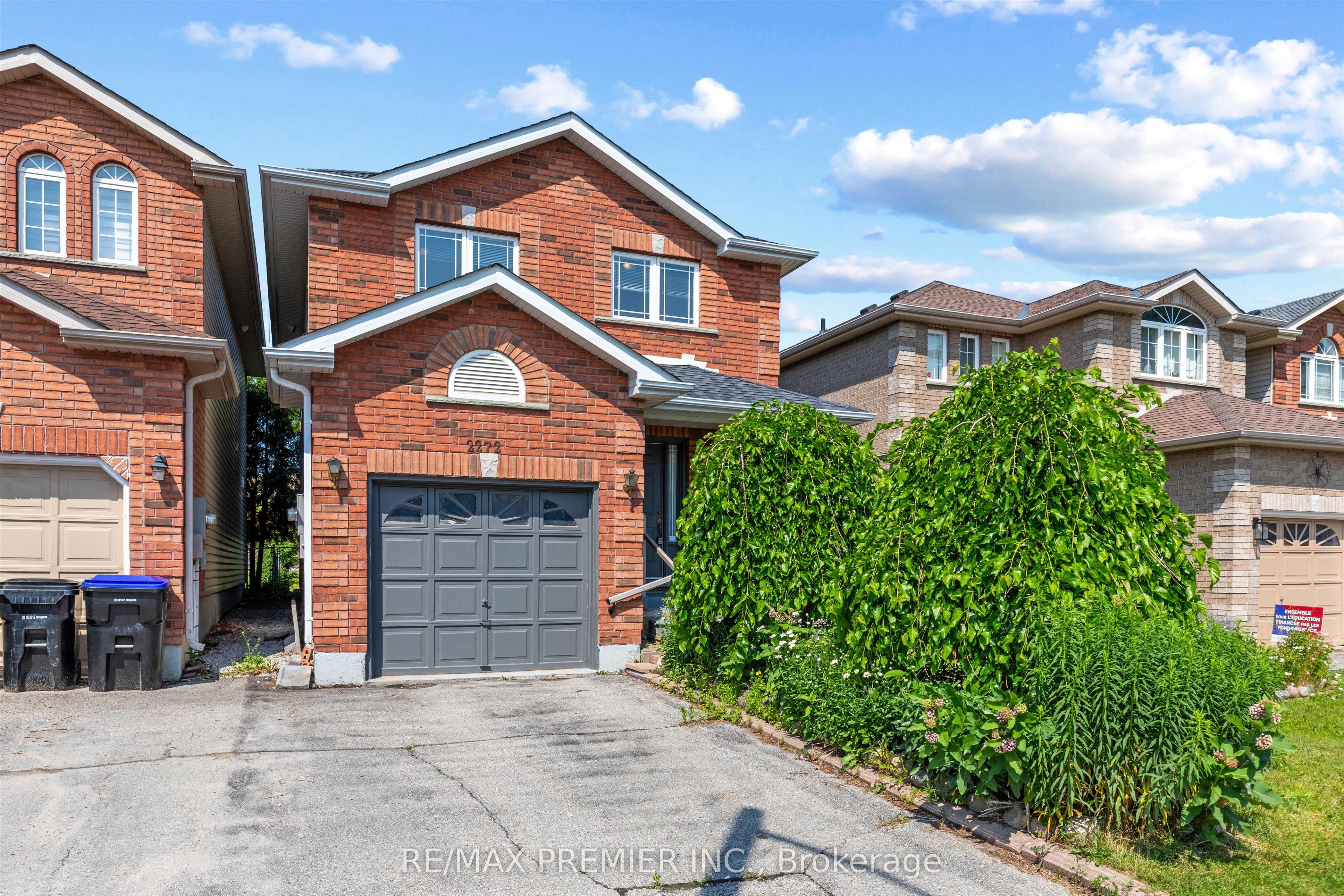 2272 Warrington Way Property Photo 2