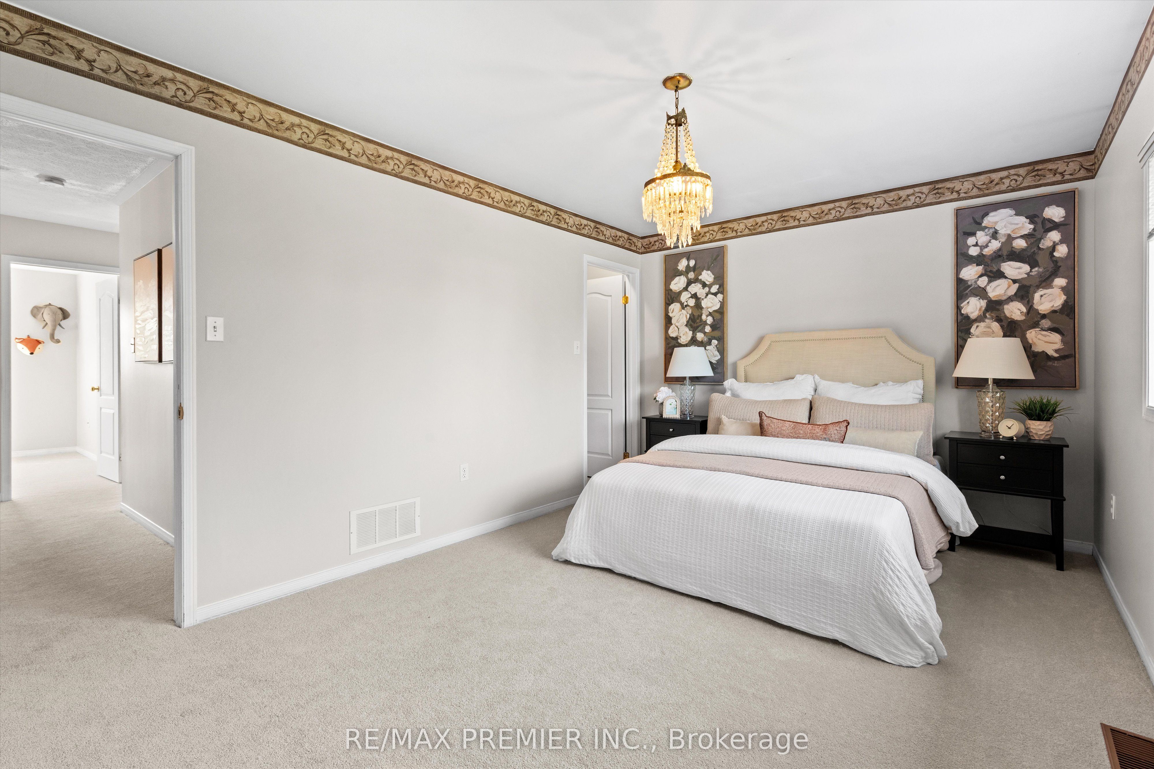 2272 Warrington Way Property Photo 19