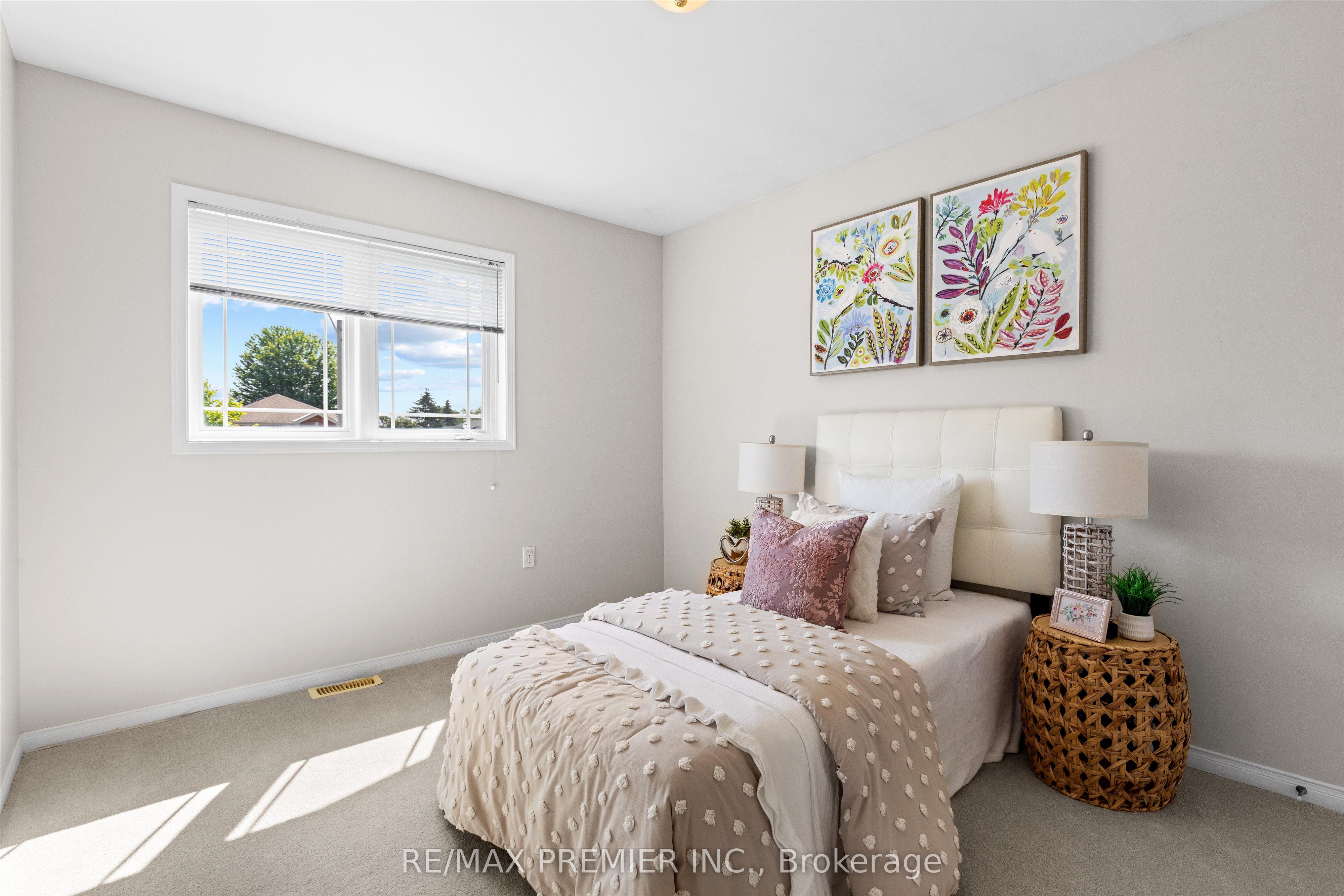 2272 Warrington Way Property Photo 24
