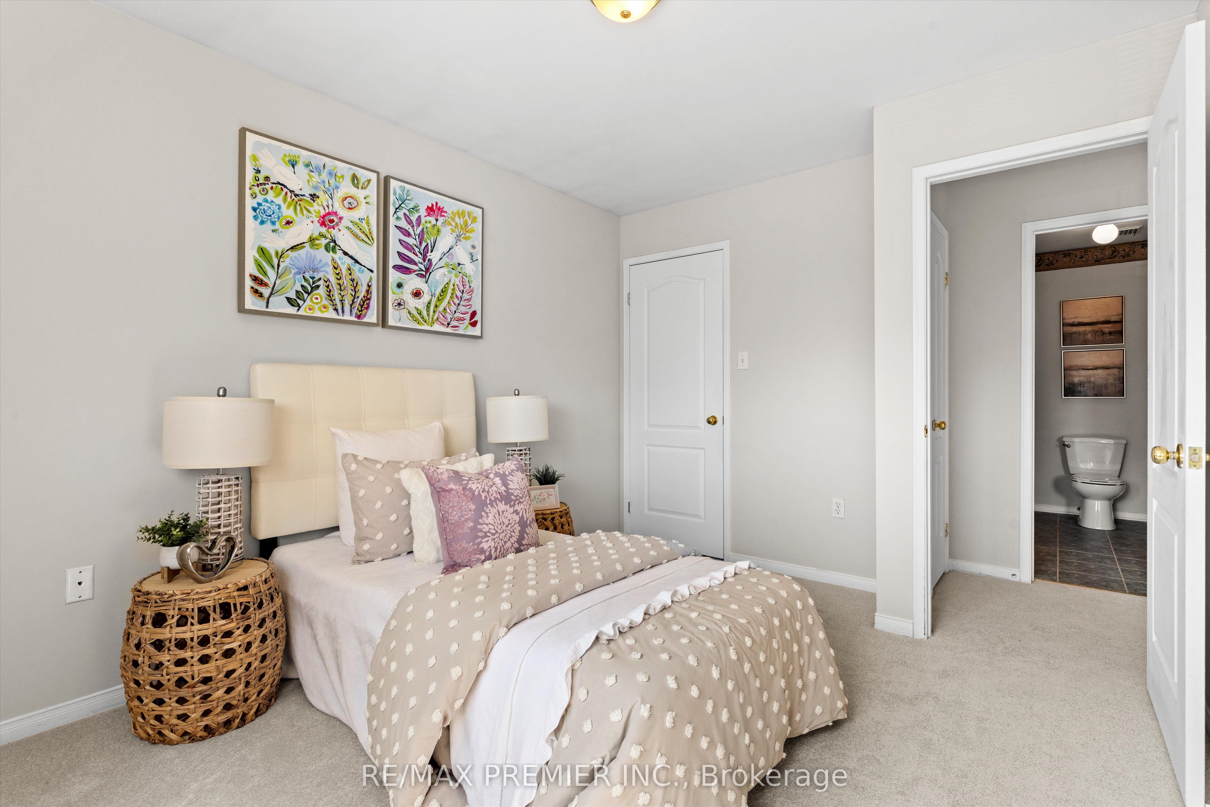2272 Warrington Way Property Photo 25