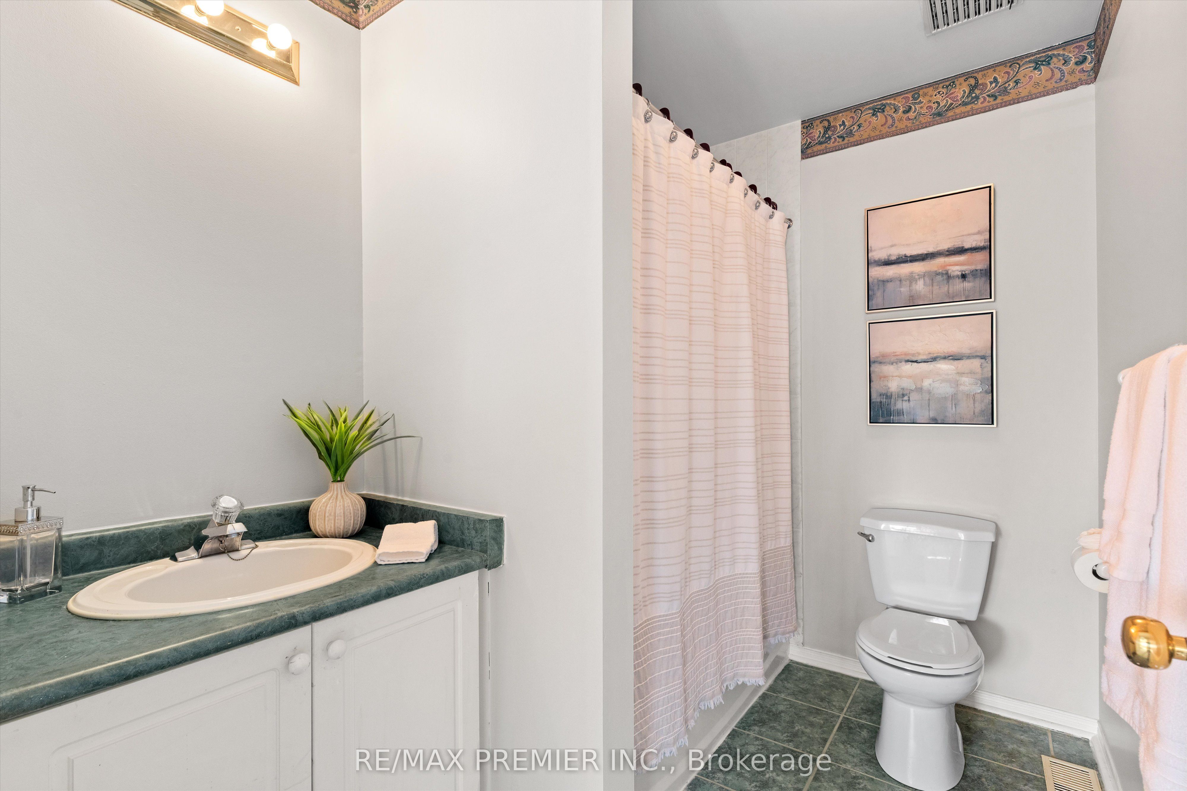 2272 Warrington Way Property Photo 27