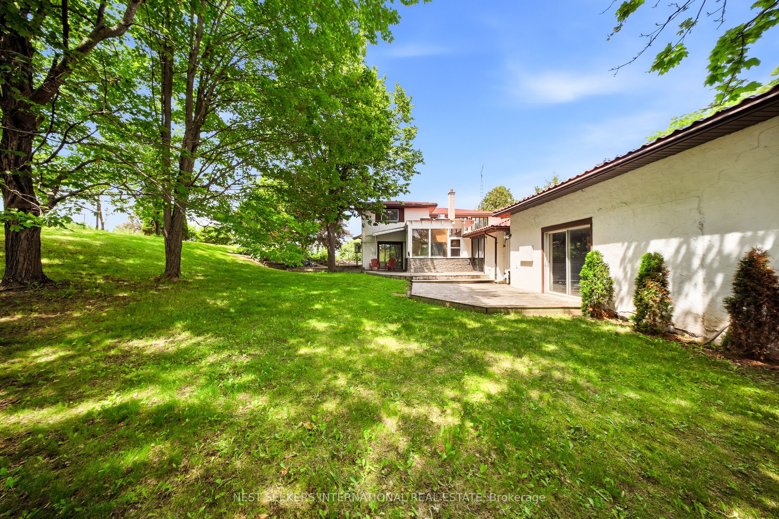 17520 Keele Street Property Photo 27