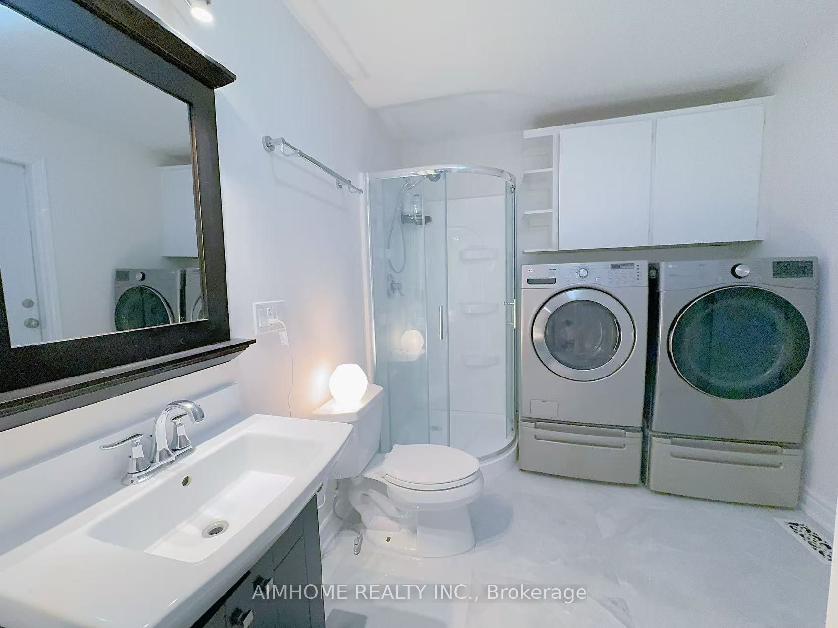 151 Riveredge Drive Property Photo 15