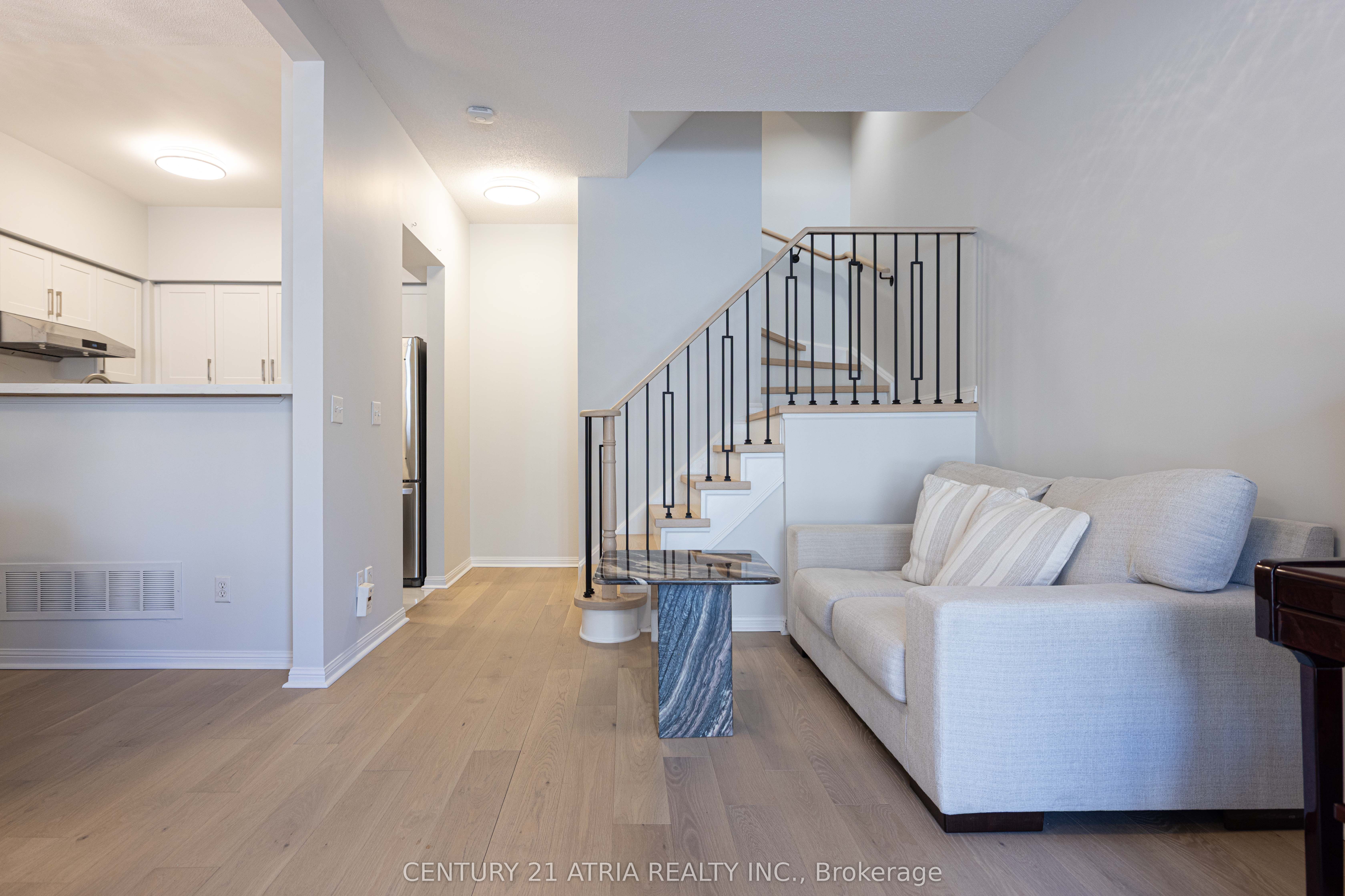 4 Alpen Way 9 Property Photo 1