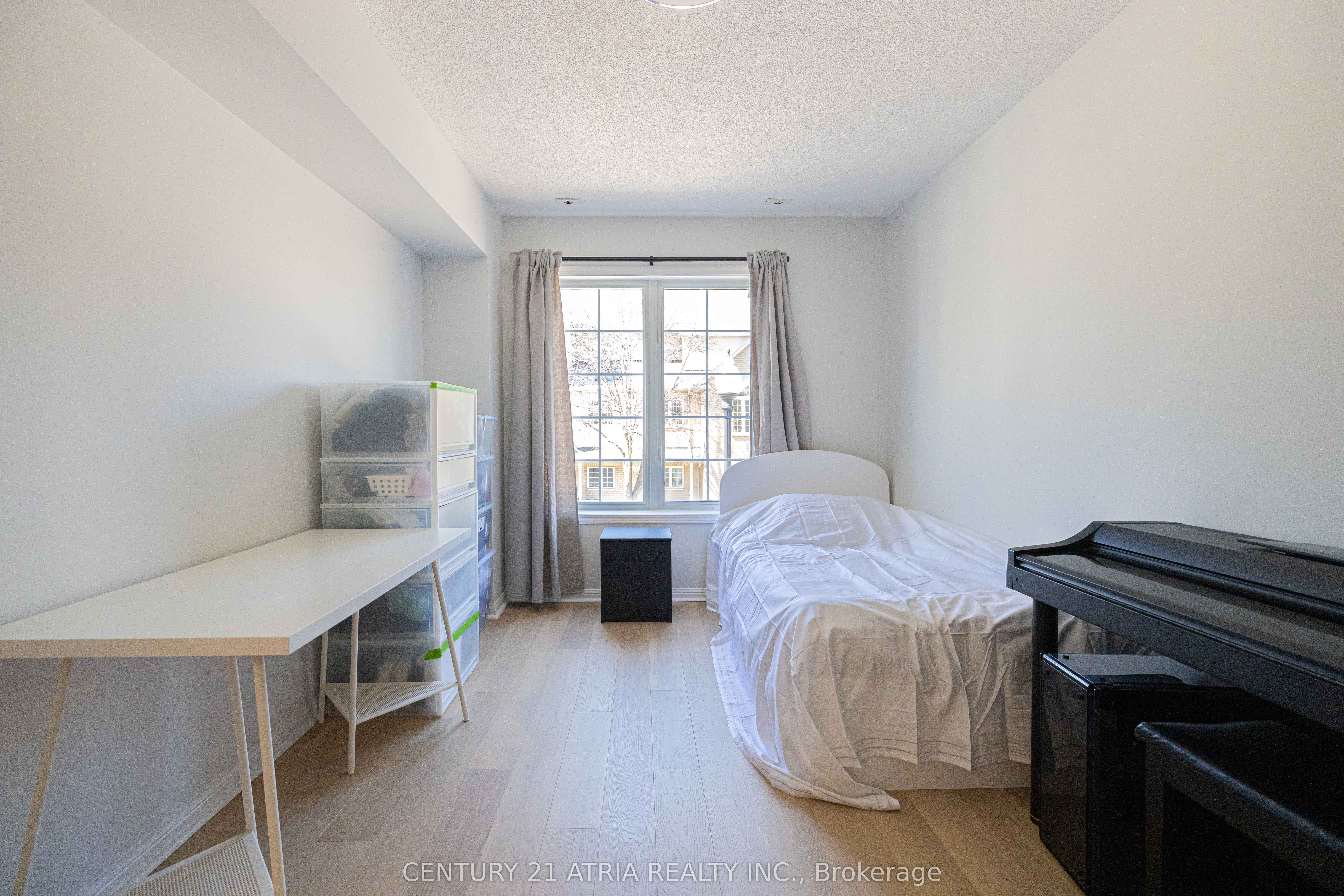 4 Alpen Way 9 Property Photo 12