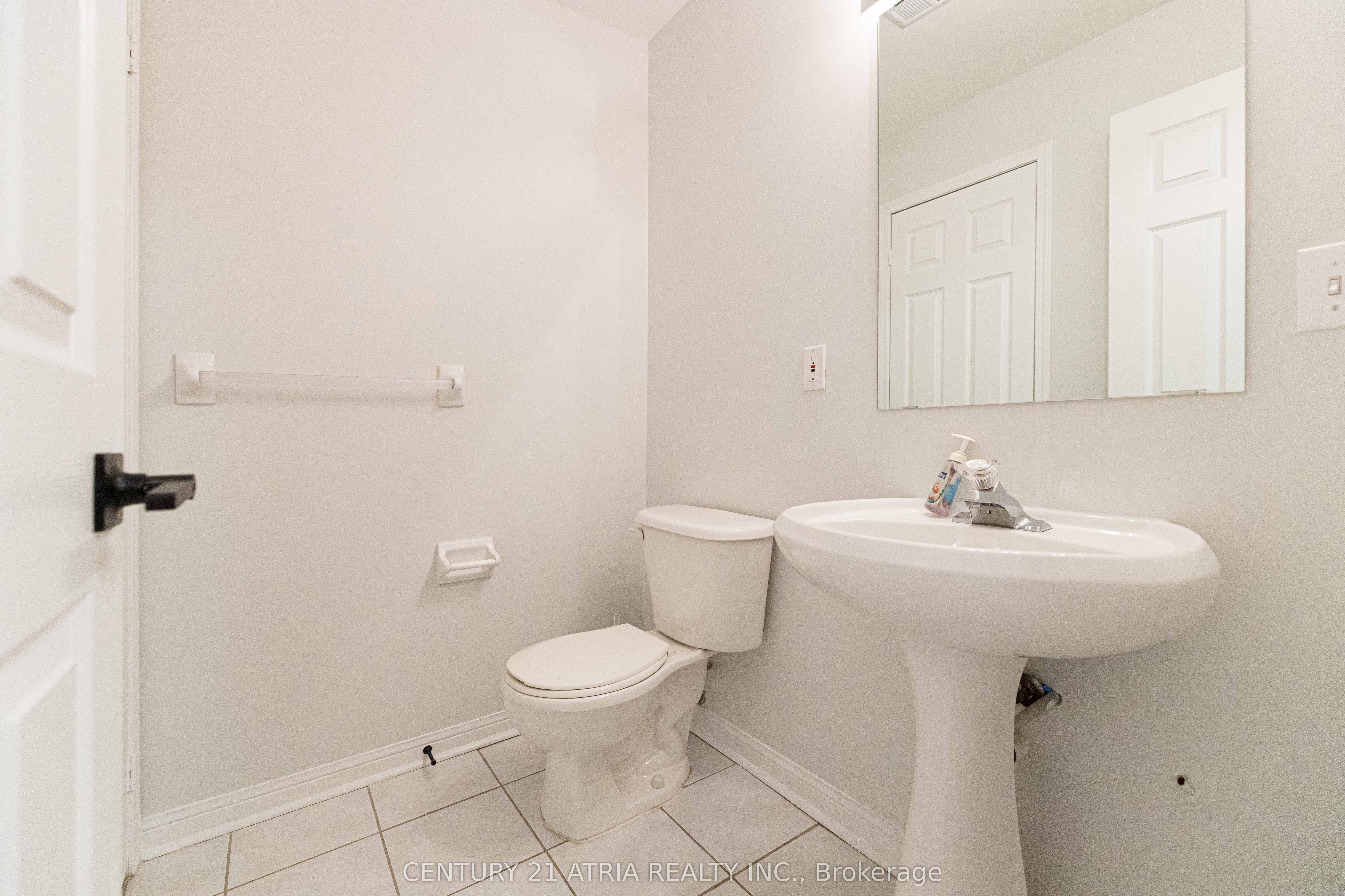 4 Alpen Way 9 Property Photo 17