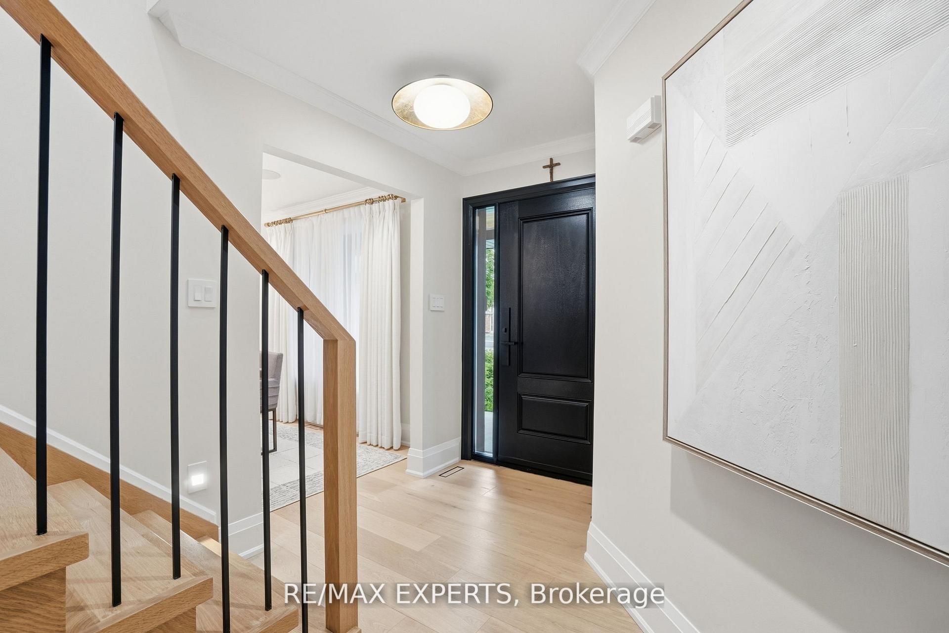 8 Brent Road Property Photo 5