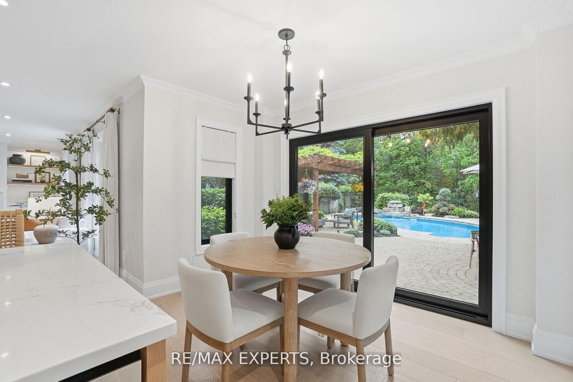 8 Brent Road Property Photo 13