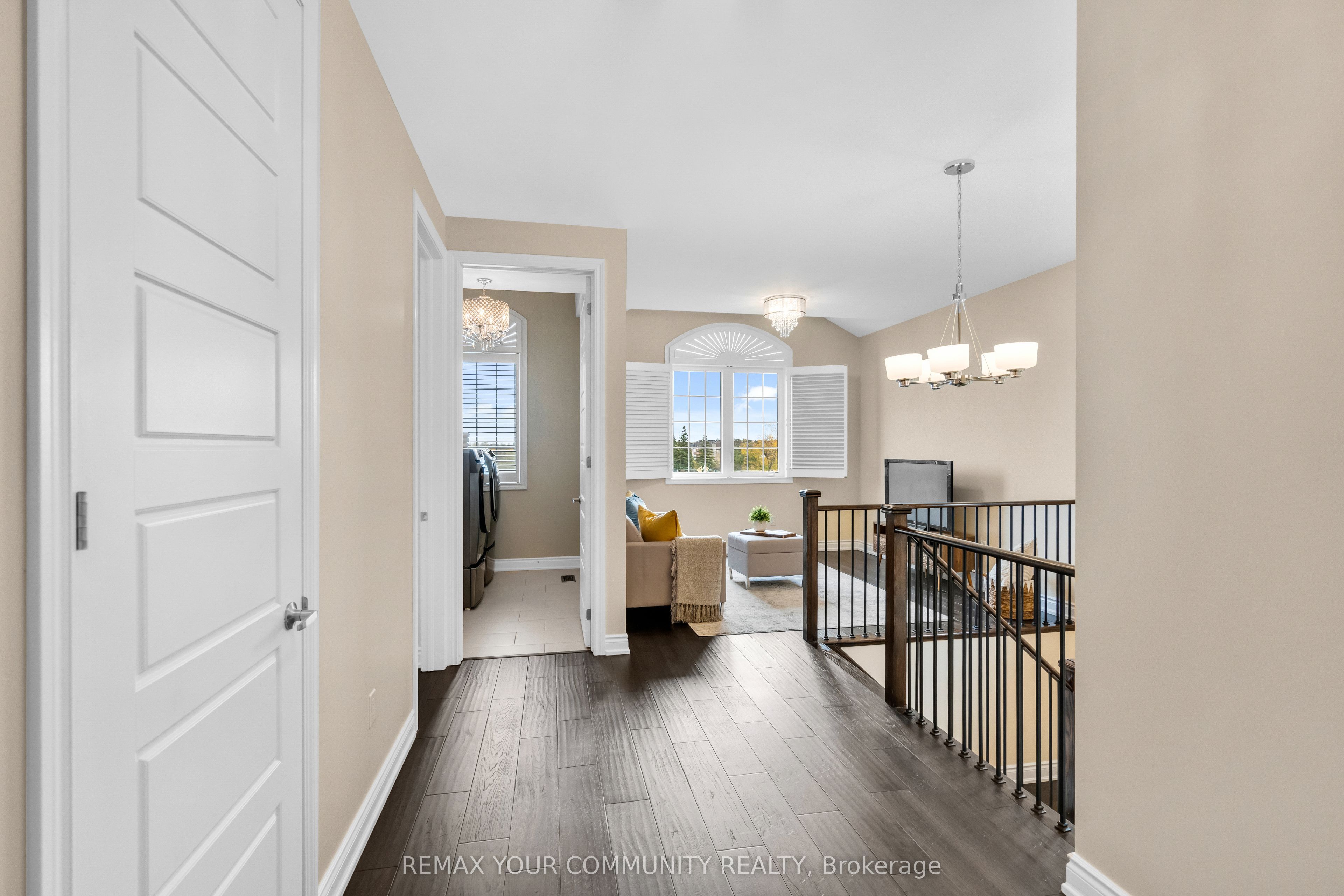 8 King Boulevard Property Photo 39