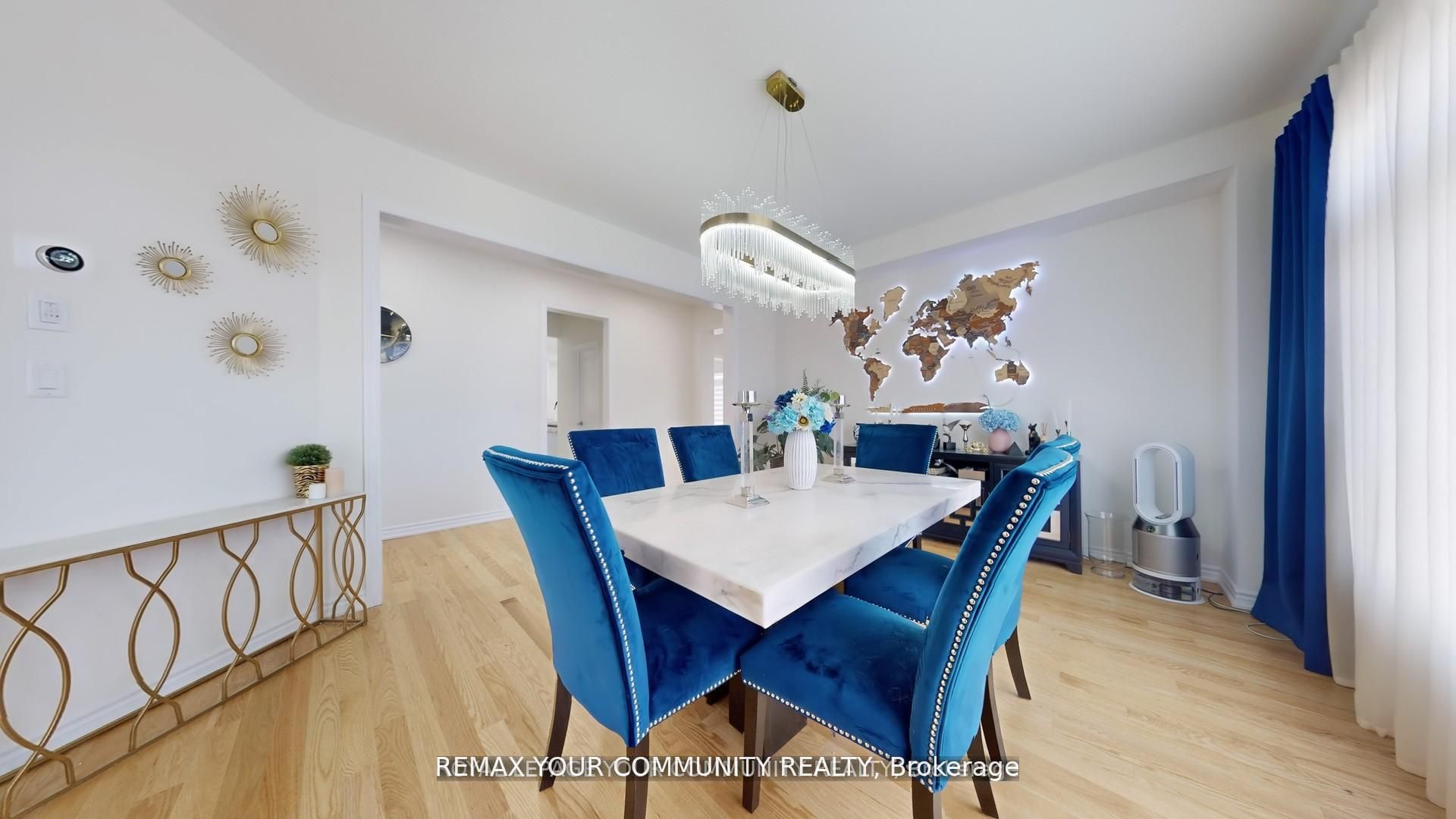 1072 Wickham Road Property Photo 8