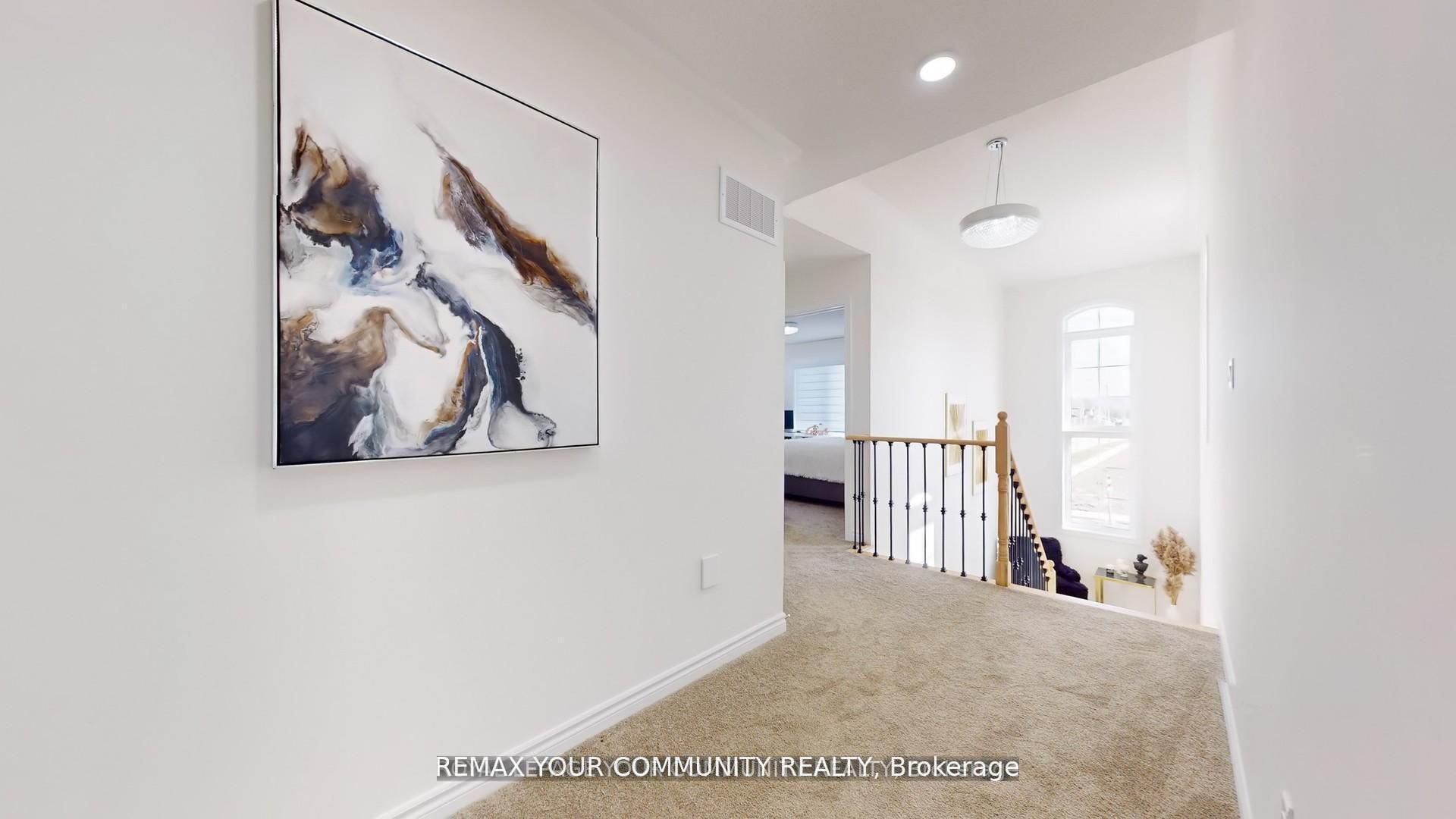 1072 Wickham Road Property Photo 22