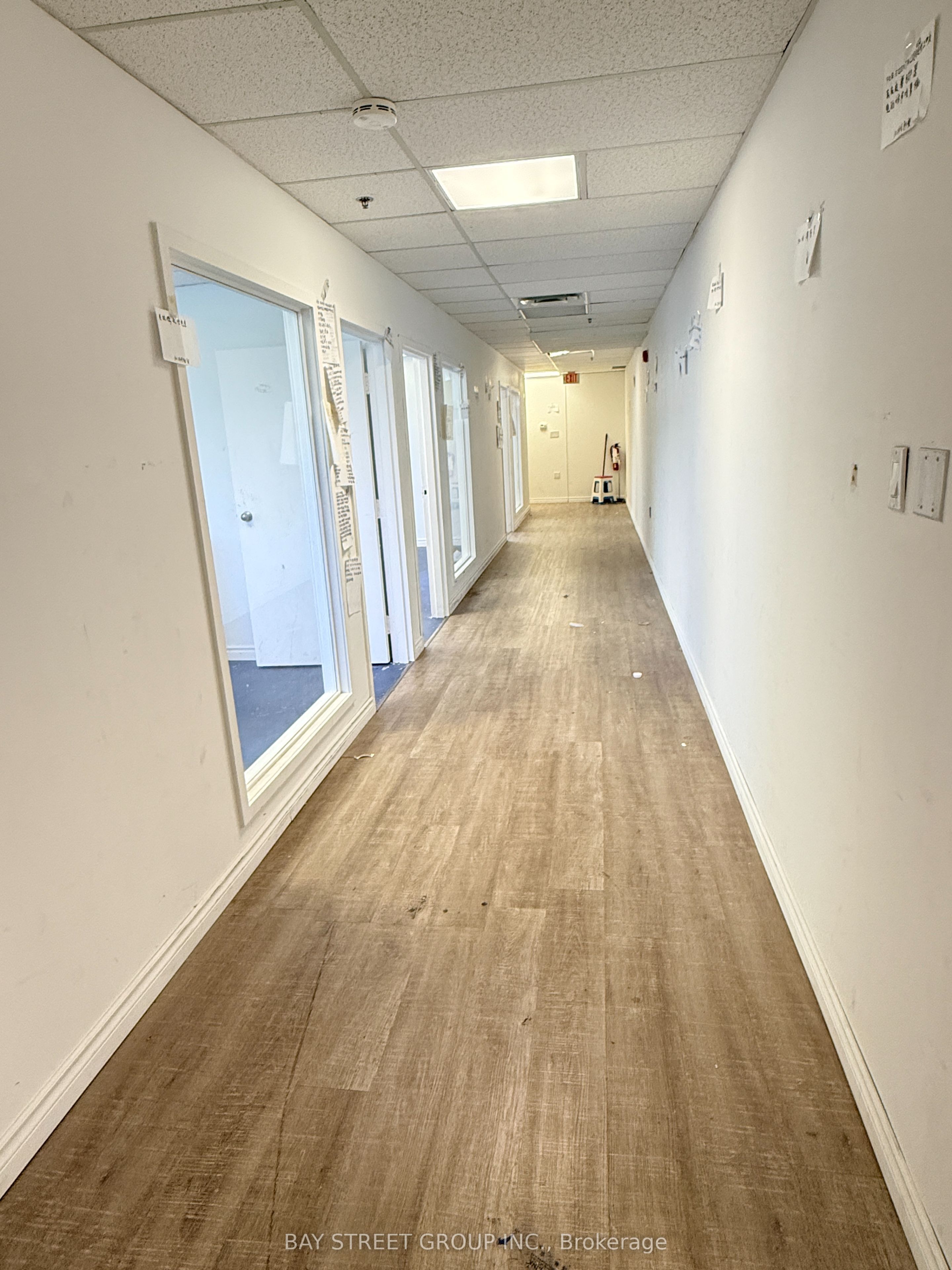 100 Steelcase Road E Unit 202 Property Photo 8
