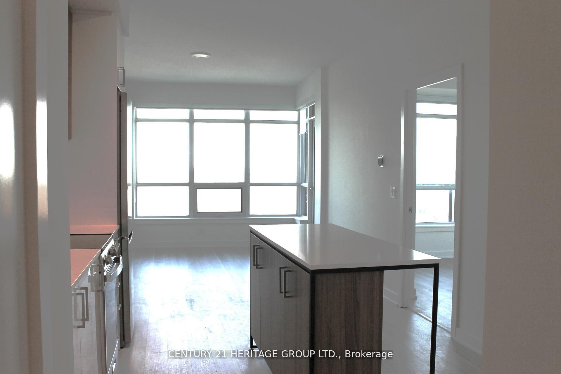 30 Upper Mall Way A3410 Property Photo 3