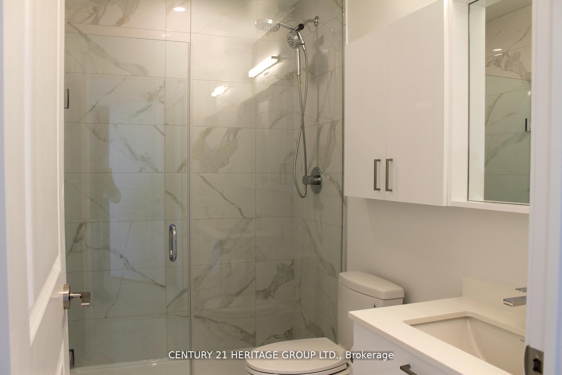 30 Upper Mall Way A3410 Property Photo 18