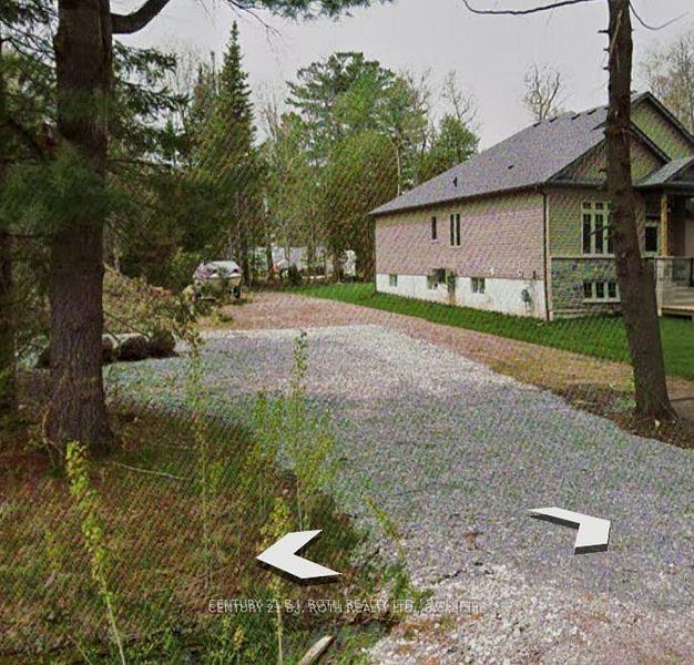 3196 Beach Avenue Property Photo 1