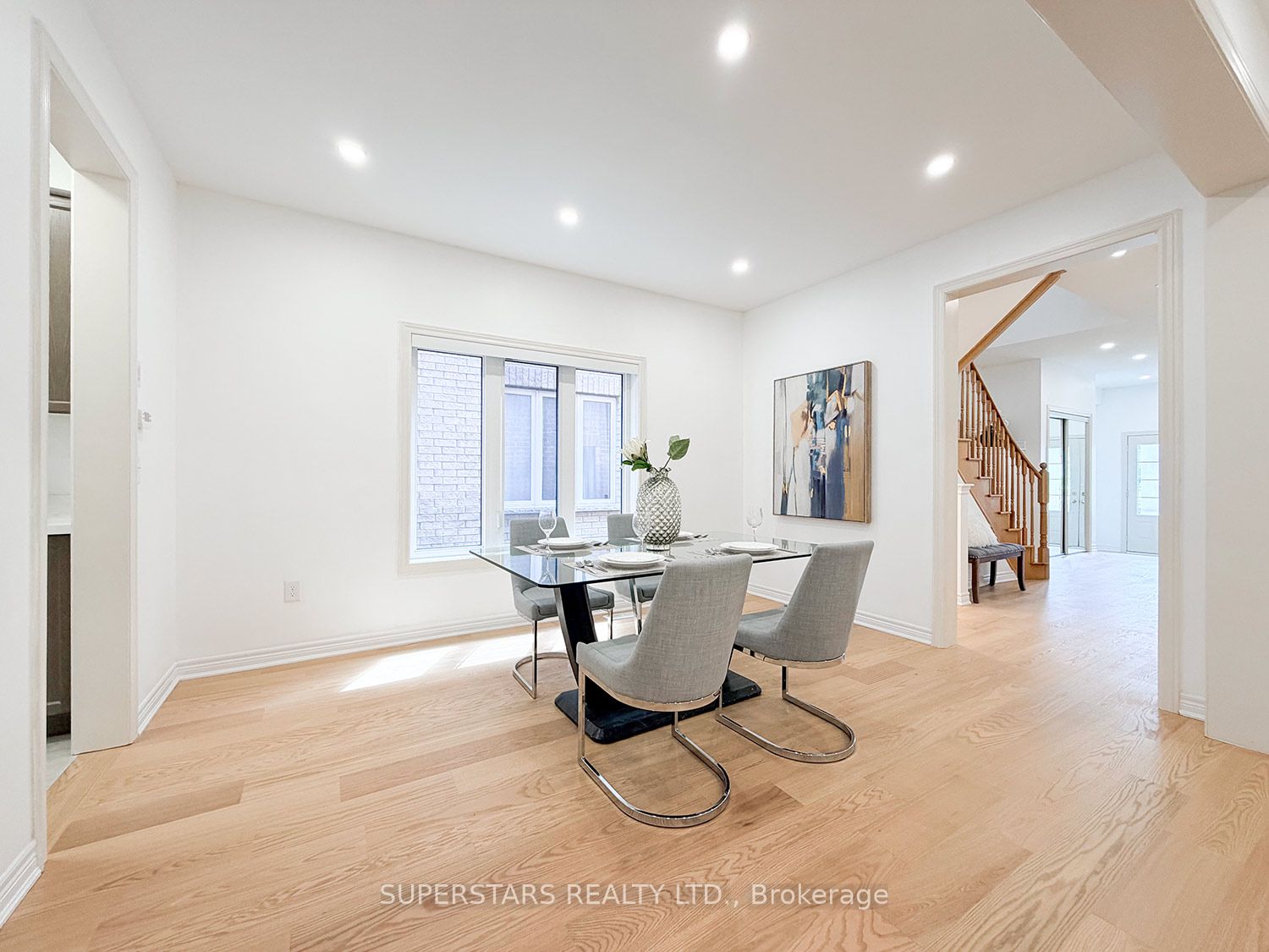 8 Kavanagh Avenue Property Photo 9