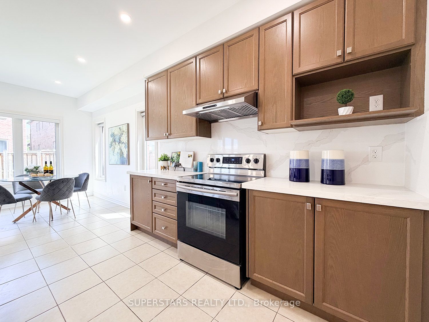 8 Kavanagh Avenue Property Photo 14