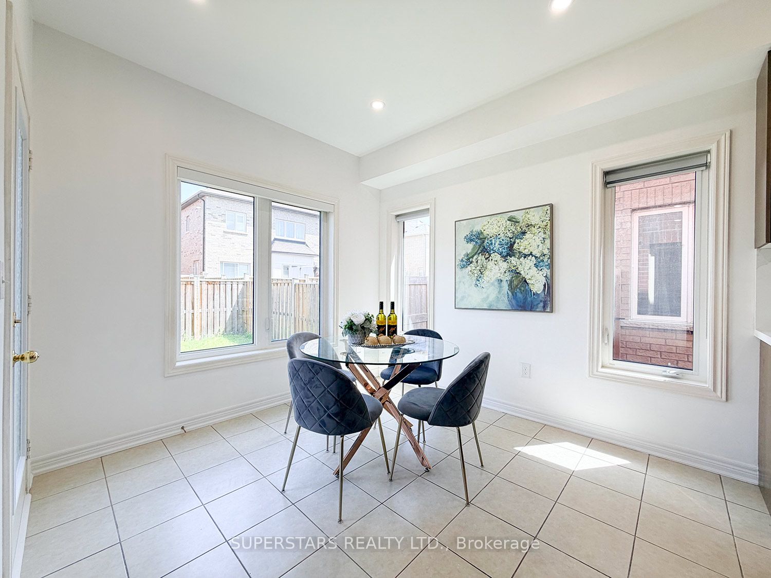 8 Kavanagh Avenue Property Photo 18