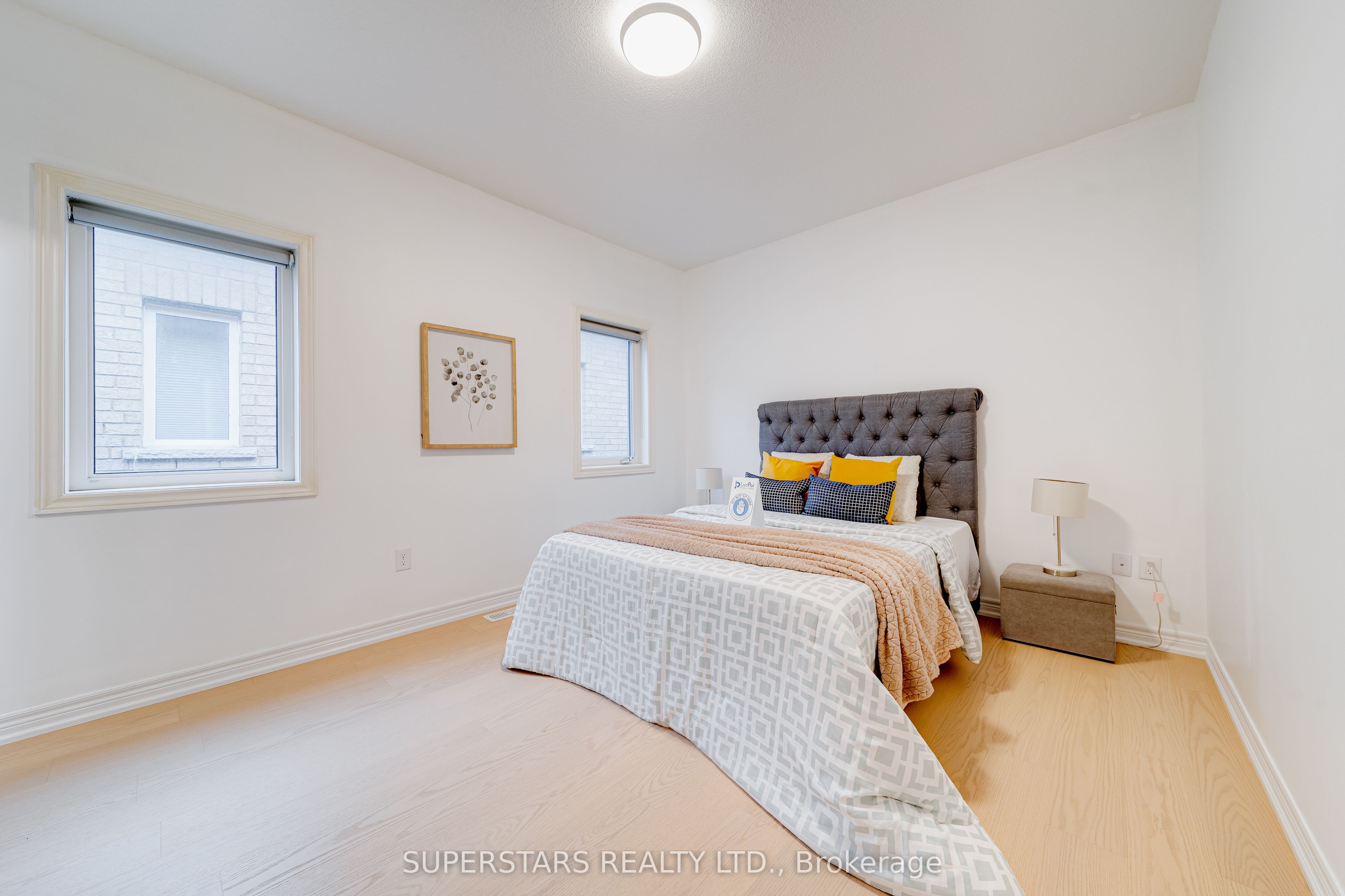 8 Kavanagh Avenue Property Photo 30