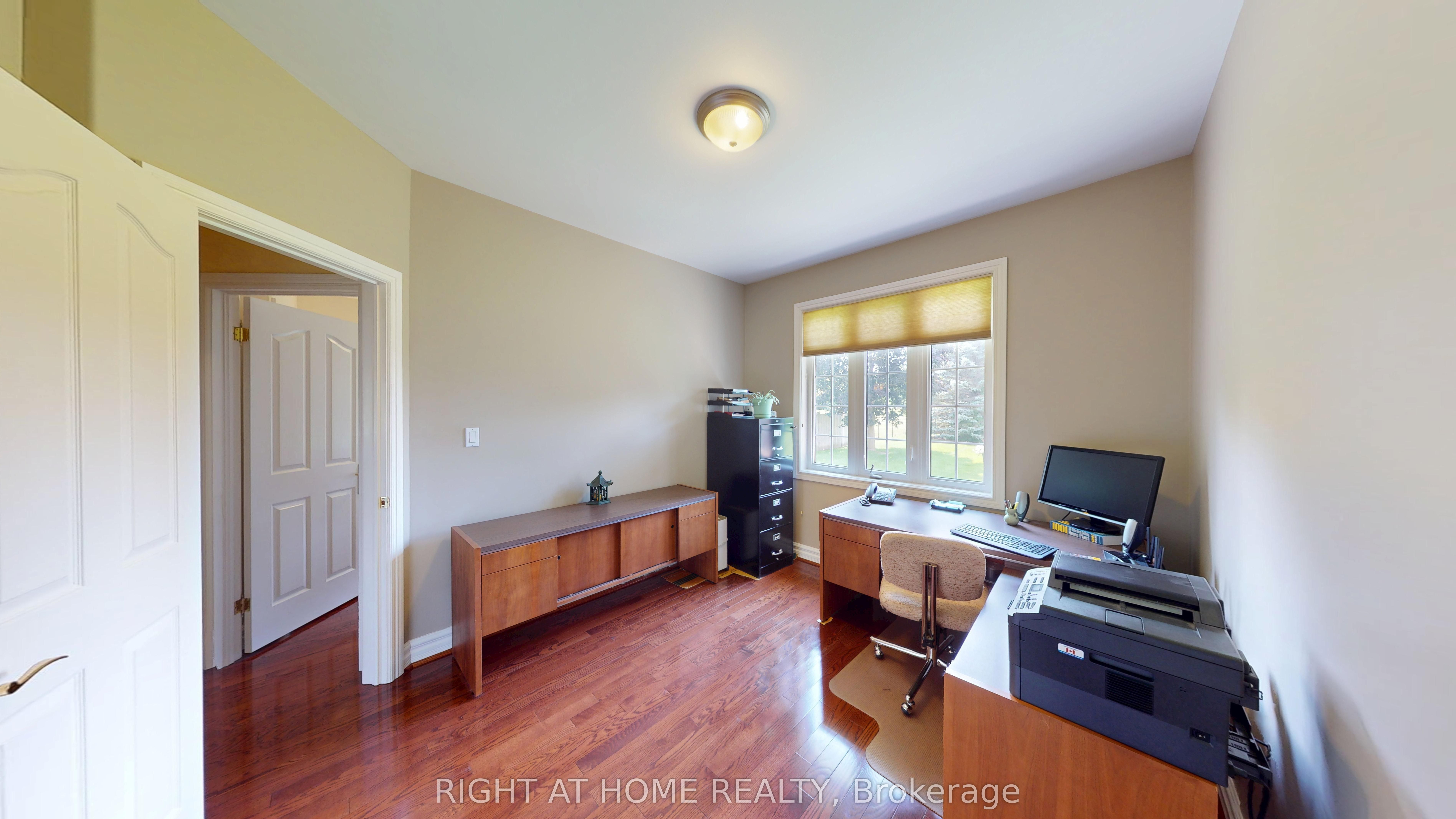 35 Golfview Boulevard Property Photo 19