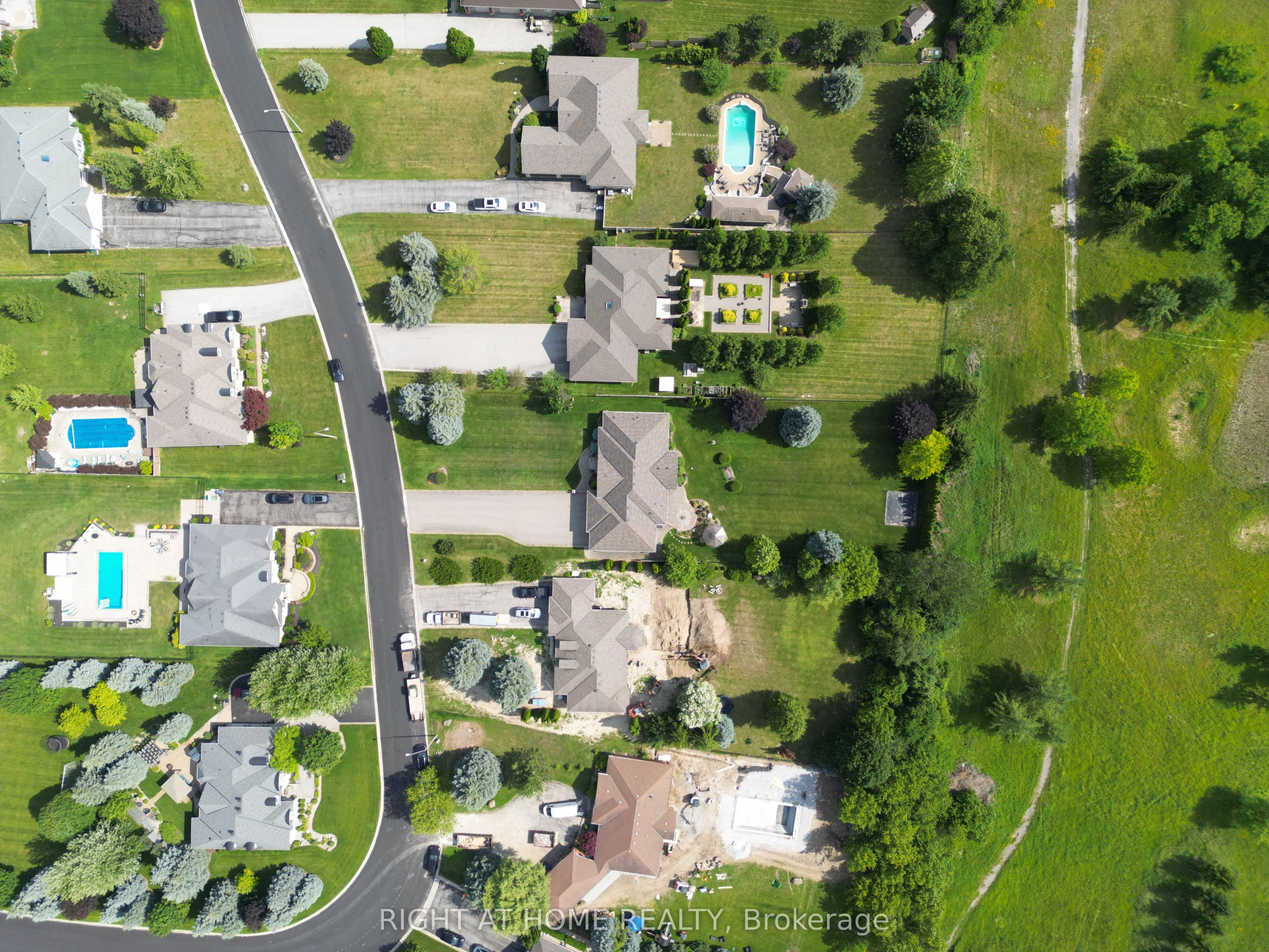 35 Golfview Boulevard Property Photo 41