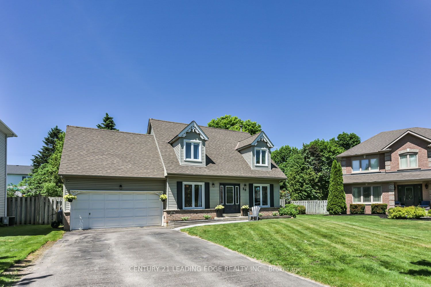 30 Mcguire Crescent Property Photo 1