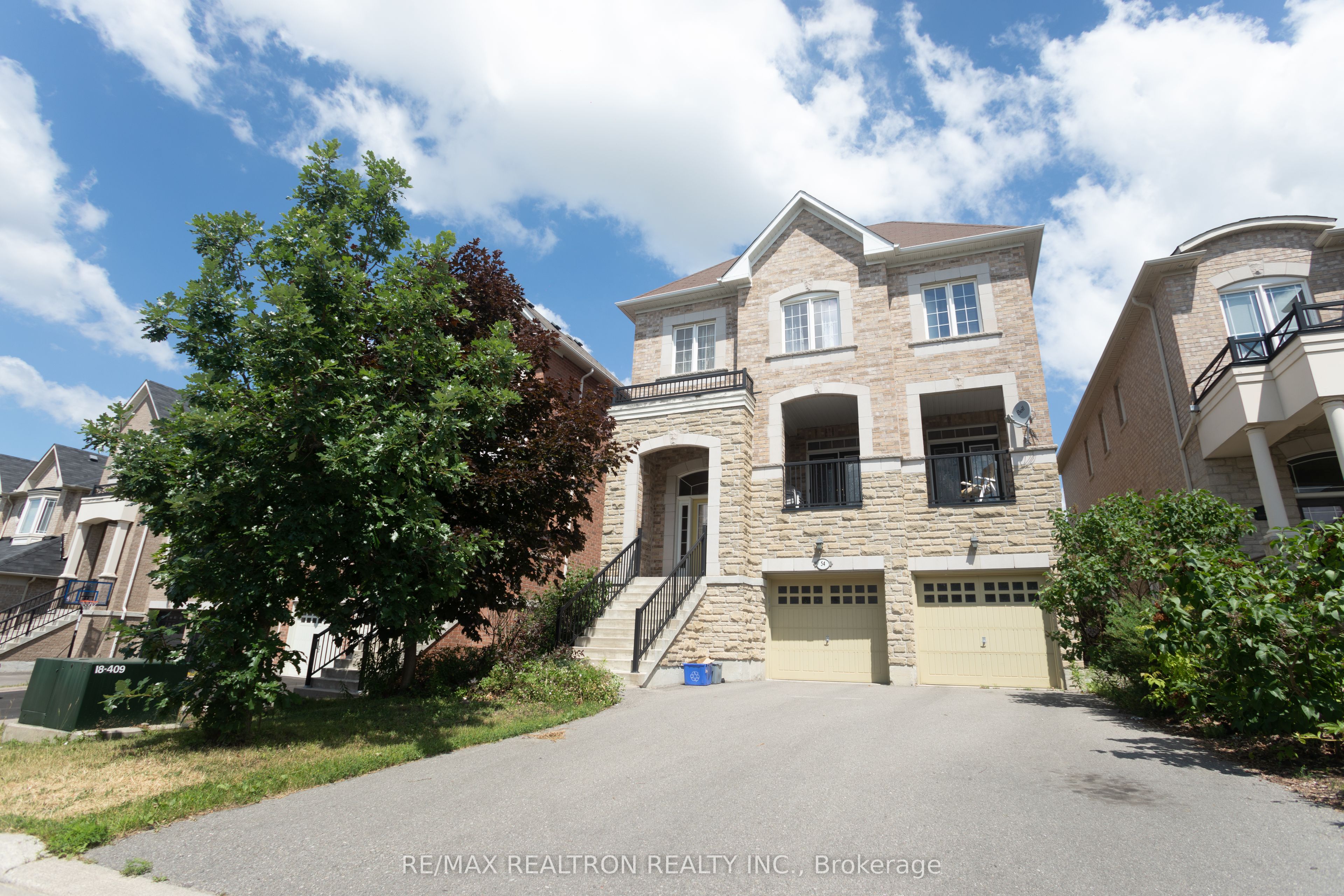 54 Chayna Crescent Property Photo 4
