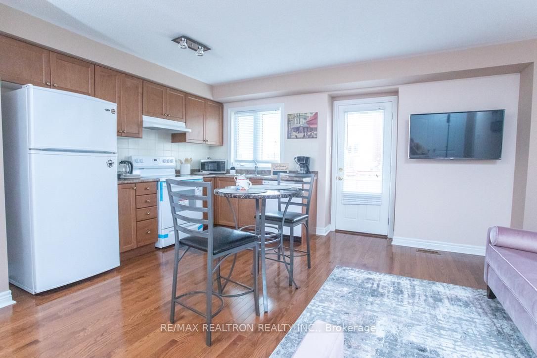 54 Chayna Crescent Property Photo 7