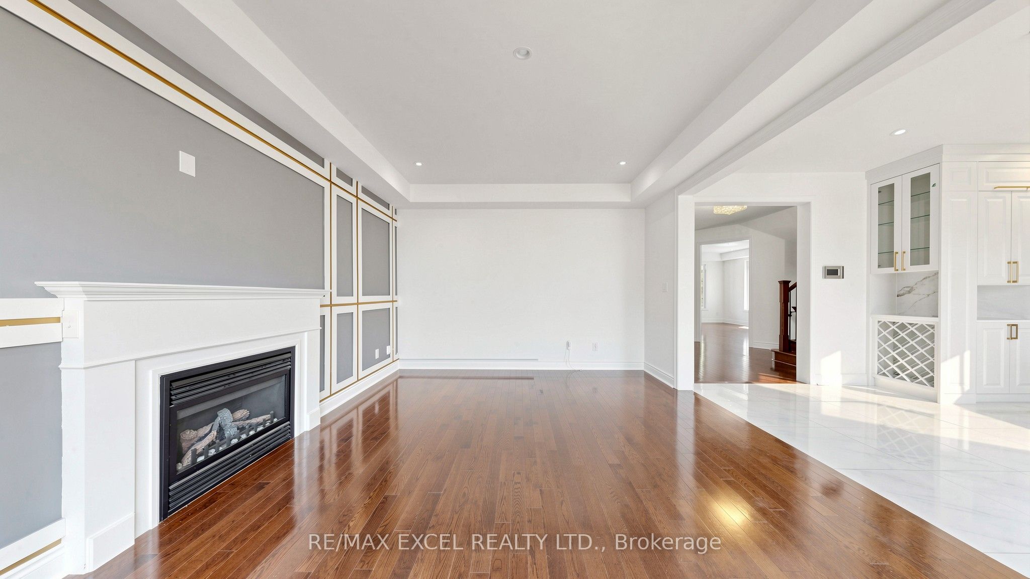 1062 Blackhall Crescent Property Photo 13