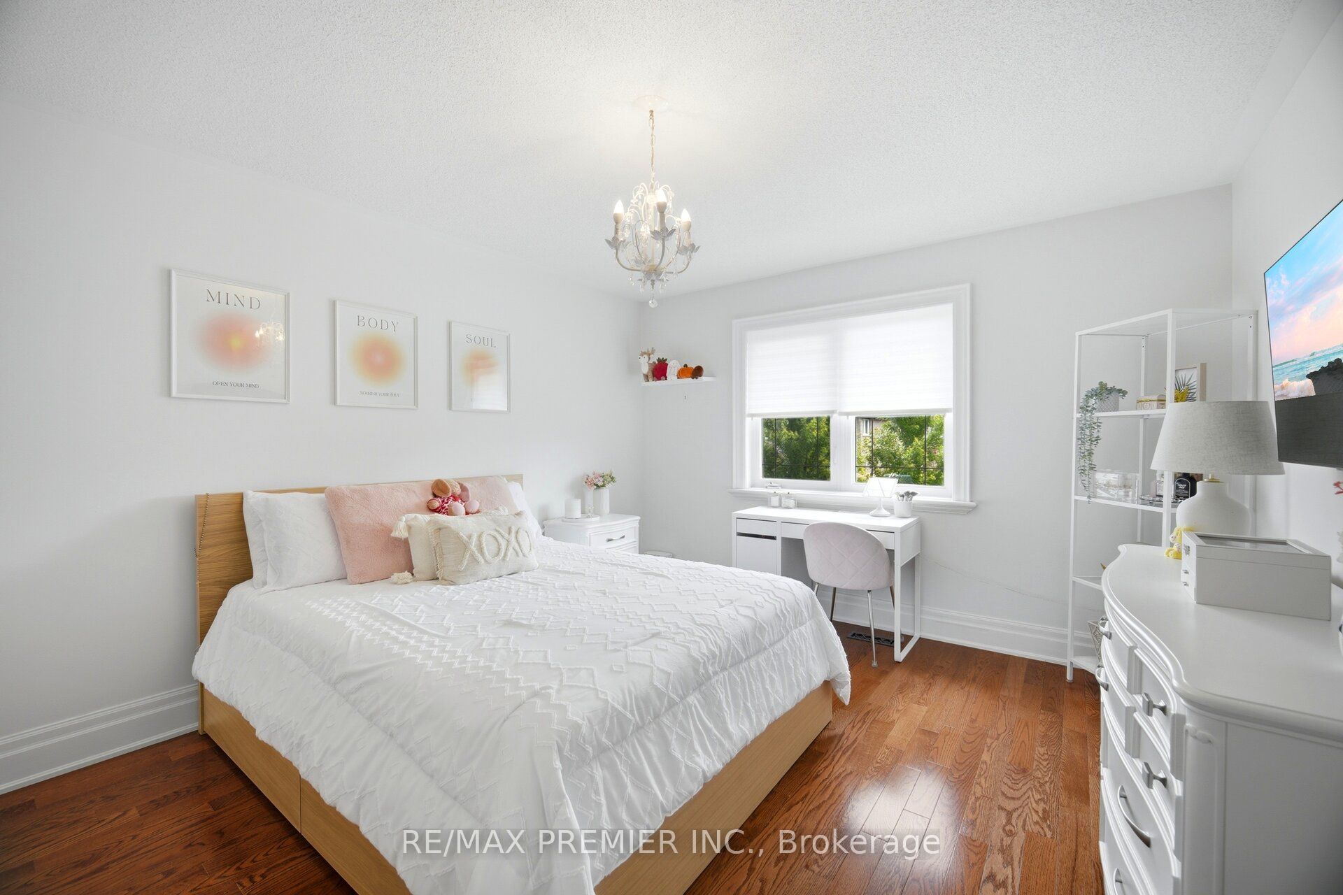 25 Andrew Hill Drive Property Photo 27