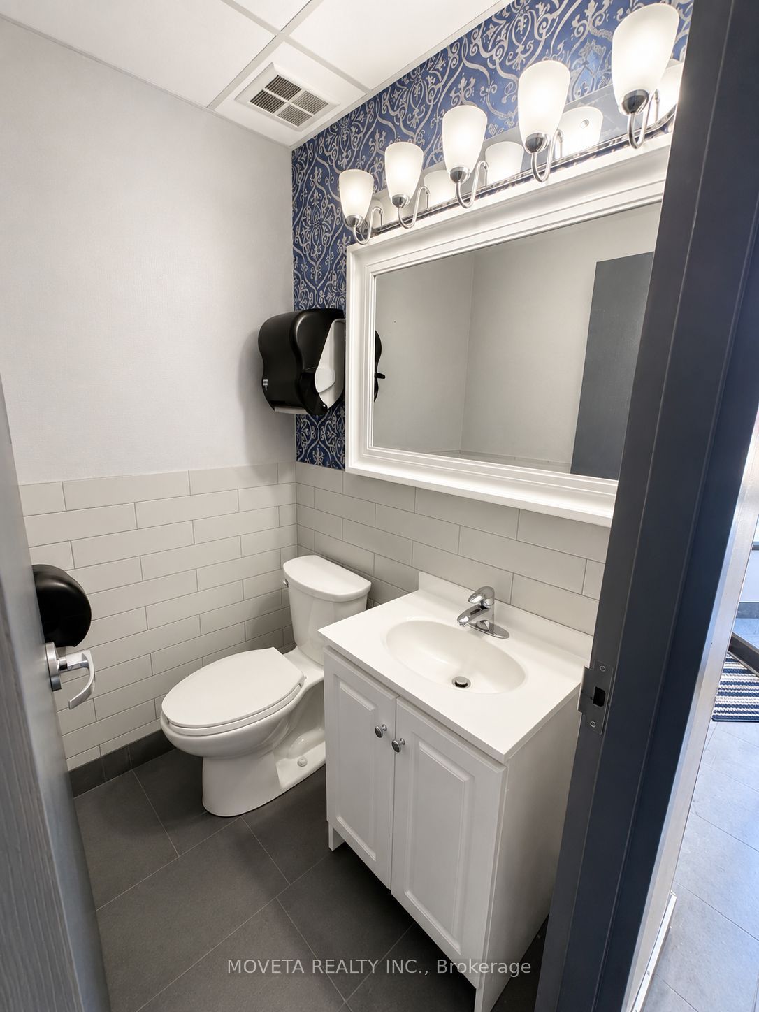 50 Ritin Lane 24 & 25 Property Photo 17