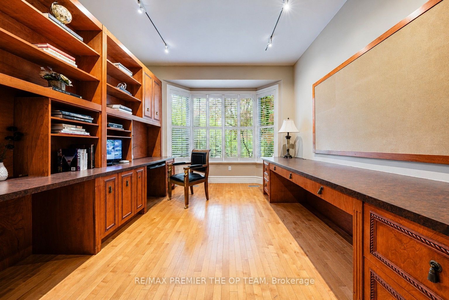 43 Cowan Drive Property Photo 8