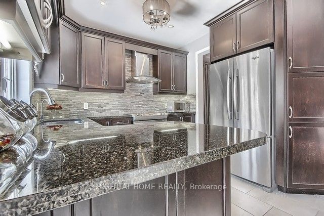 154 Peter Rupert Avenue Property Photo 14