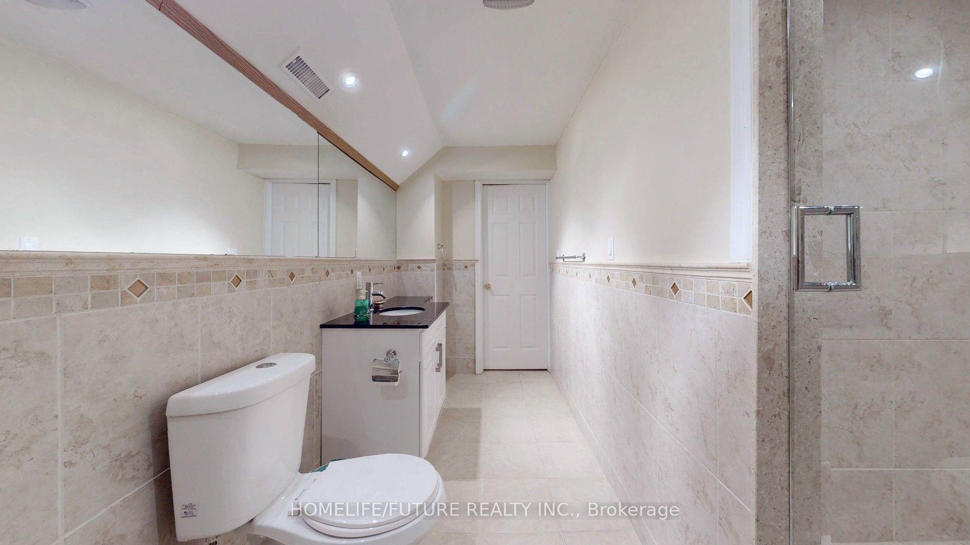 416 Elson Street Property Photo 45