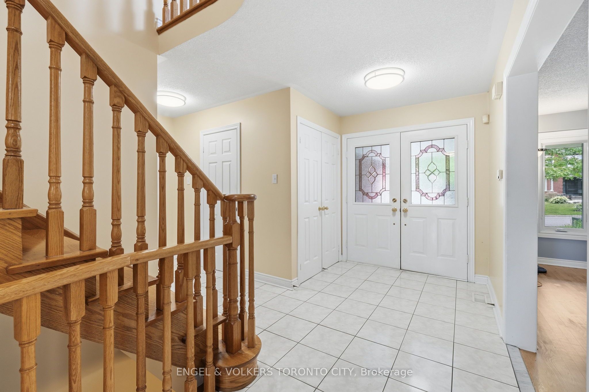 24 Timber Valley Avenue Property Photo 4