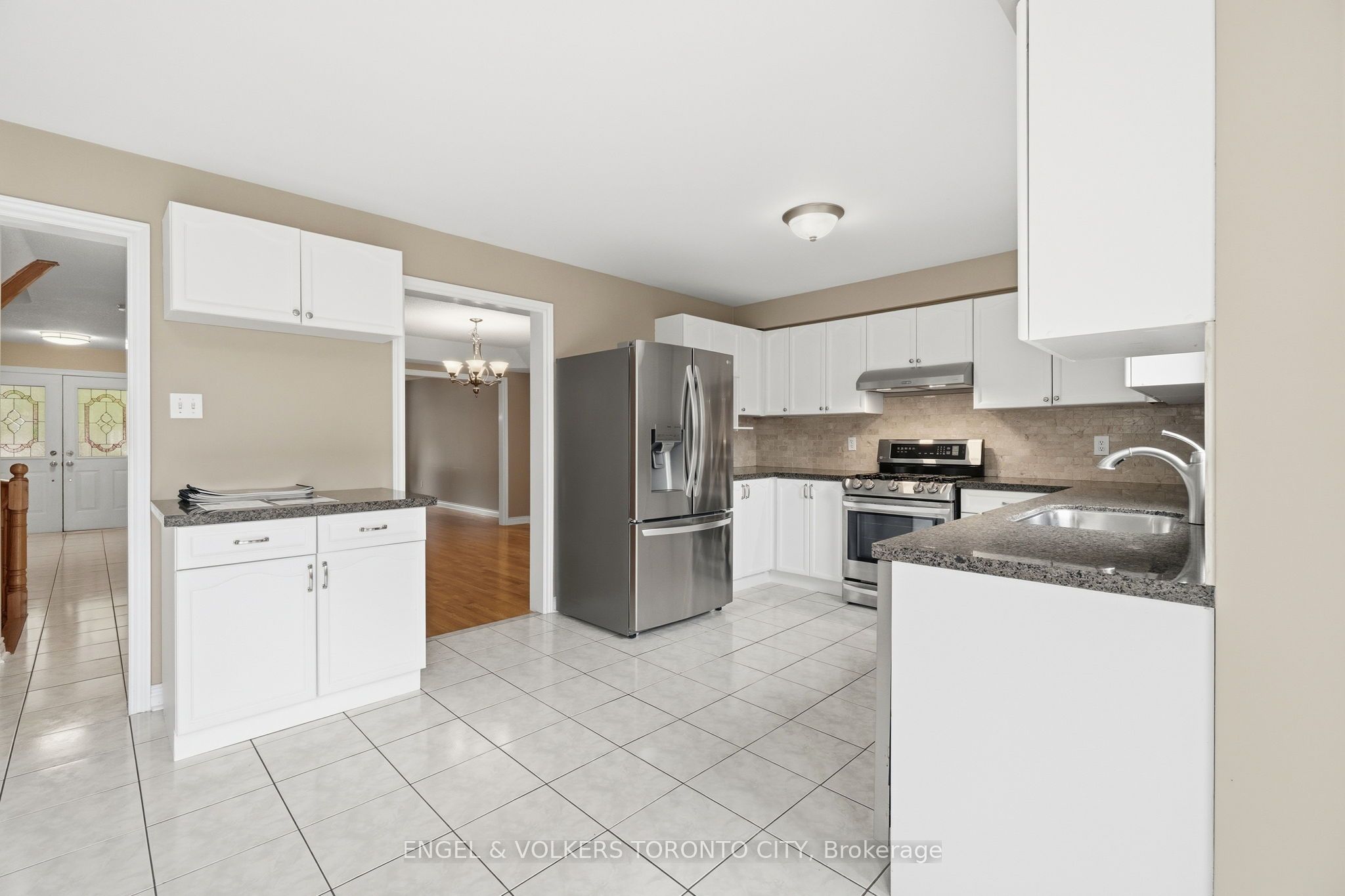 24 Timber Valley Avenue Property Photo 12