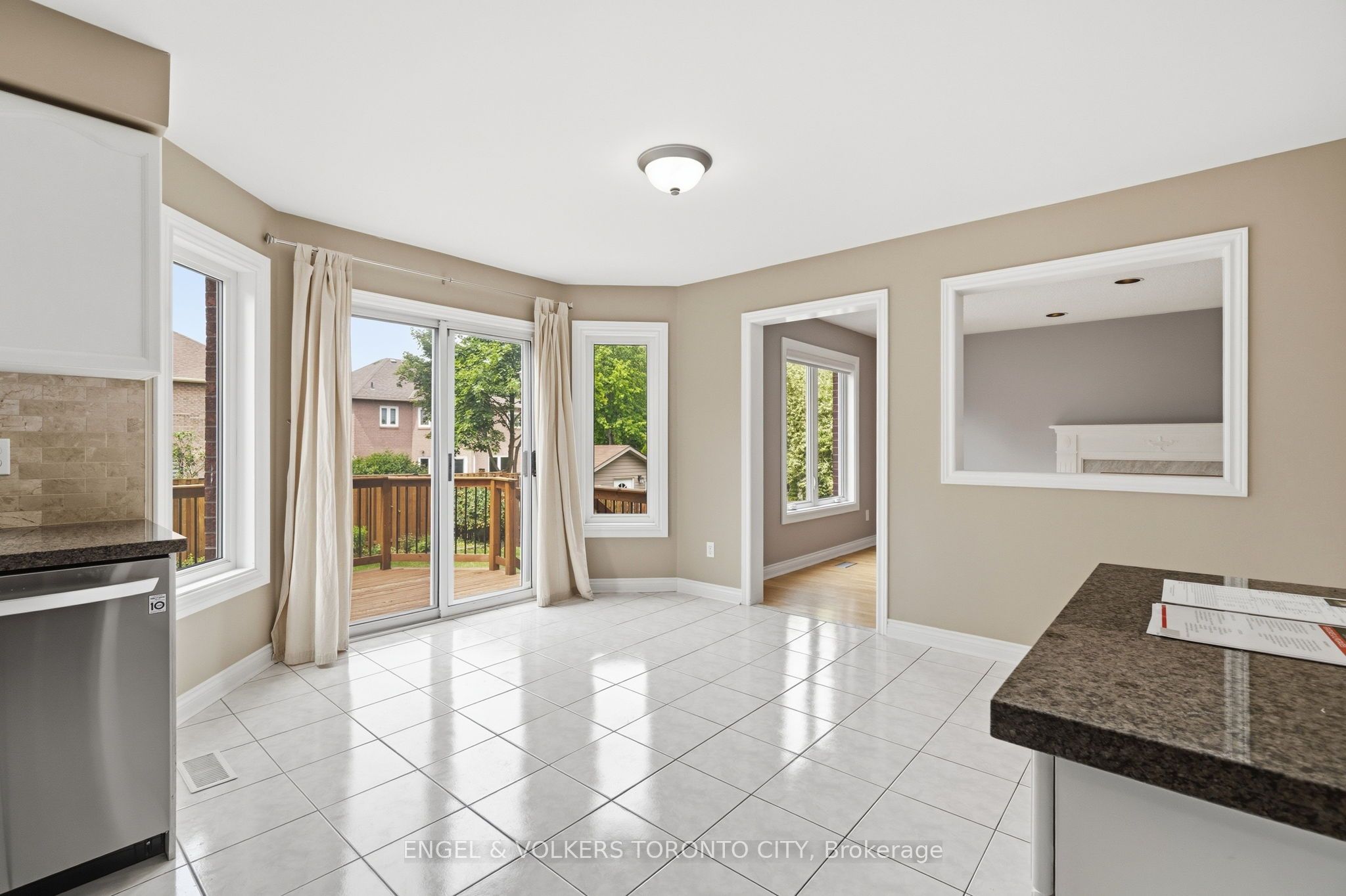 24 Timber Valley Avenue Property Photo 13