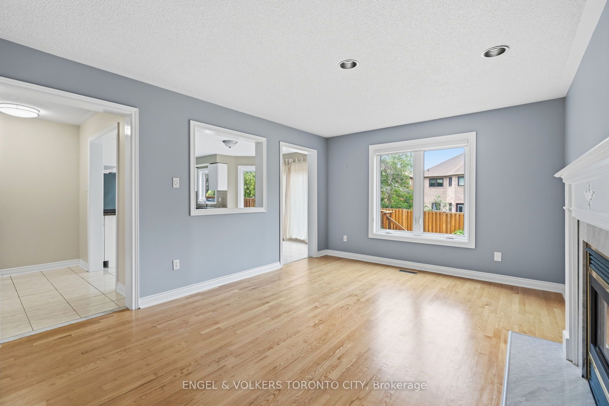 24 Timber Valley Avenue Property Photo 18