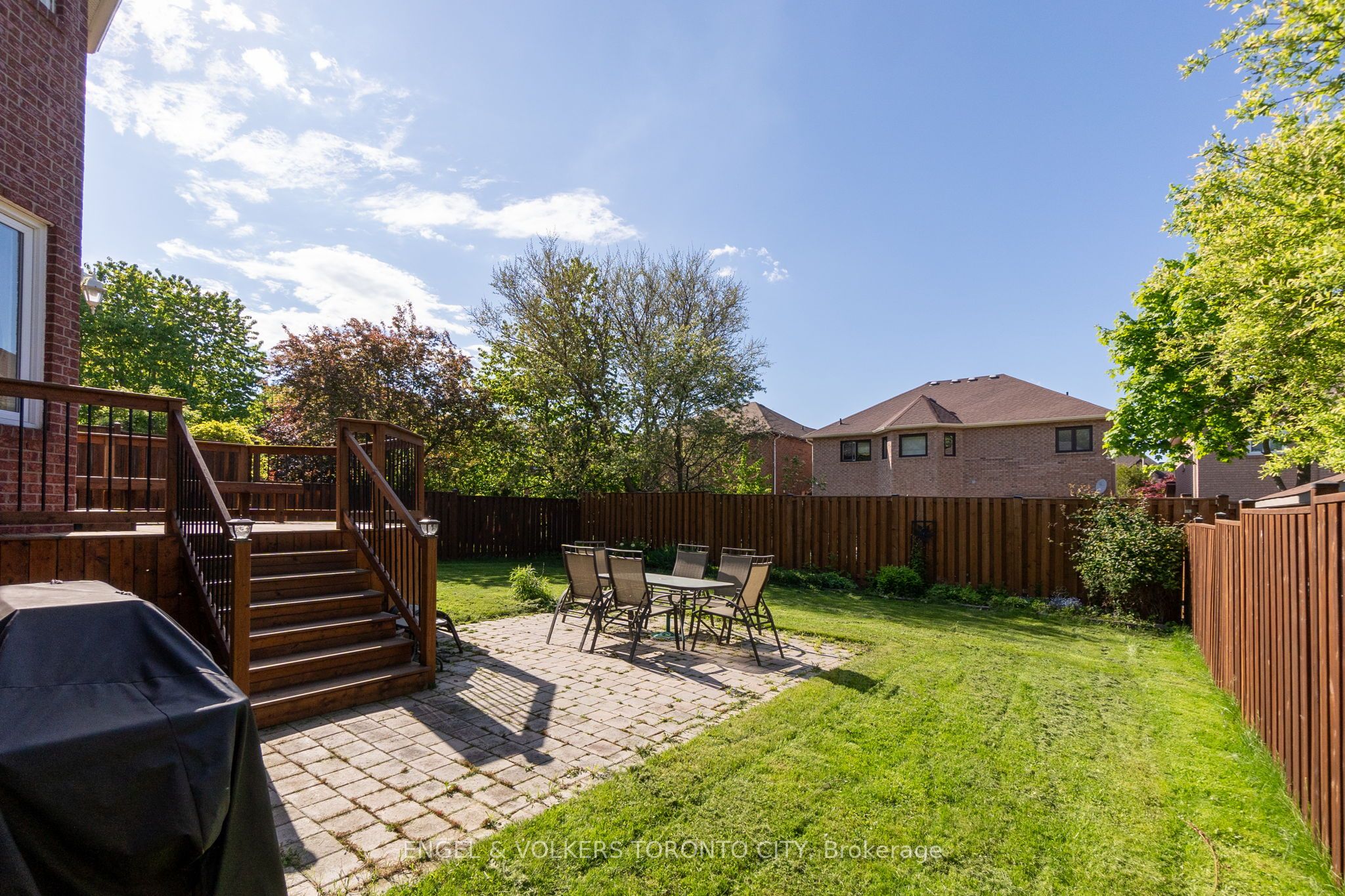24 Timber Valley Avenue Property Photo 46