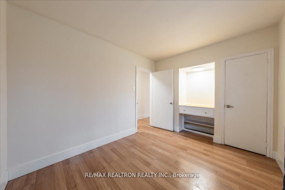 97 Park Crescent Property Photo 22