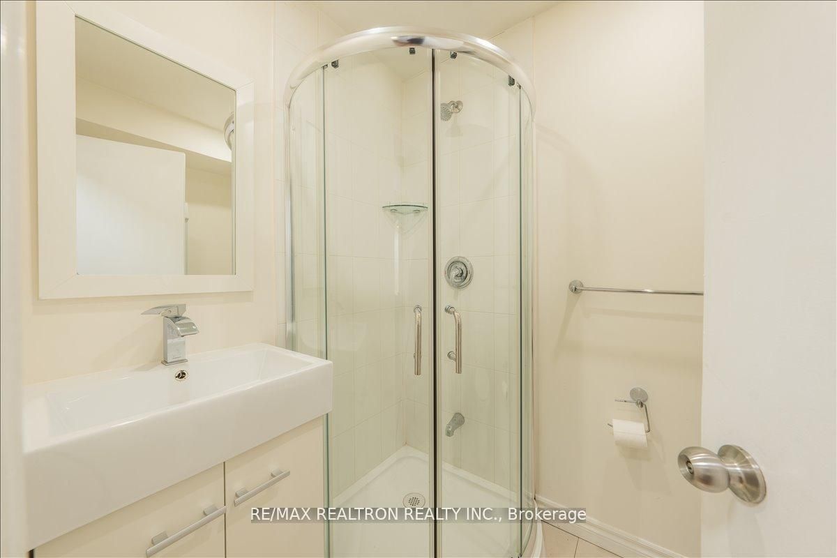 97 Park Crescent Property Photo 23