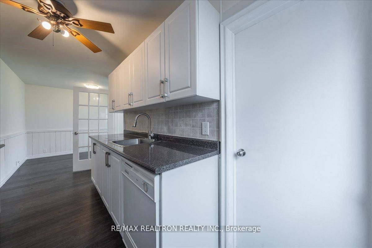 97 Park Crescent Property Photo 31