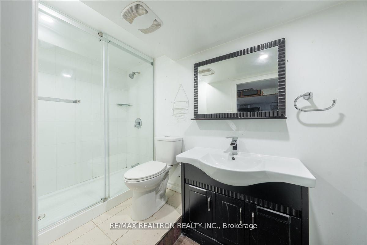 97 Park Crescent Property Photo 34