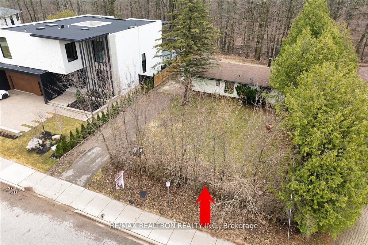 97 Park Crescent Property Photo 40