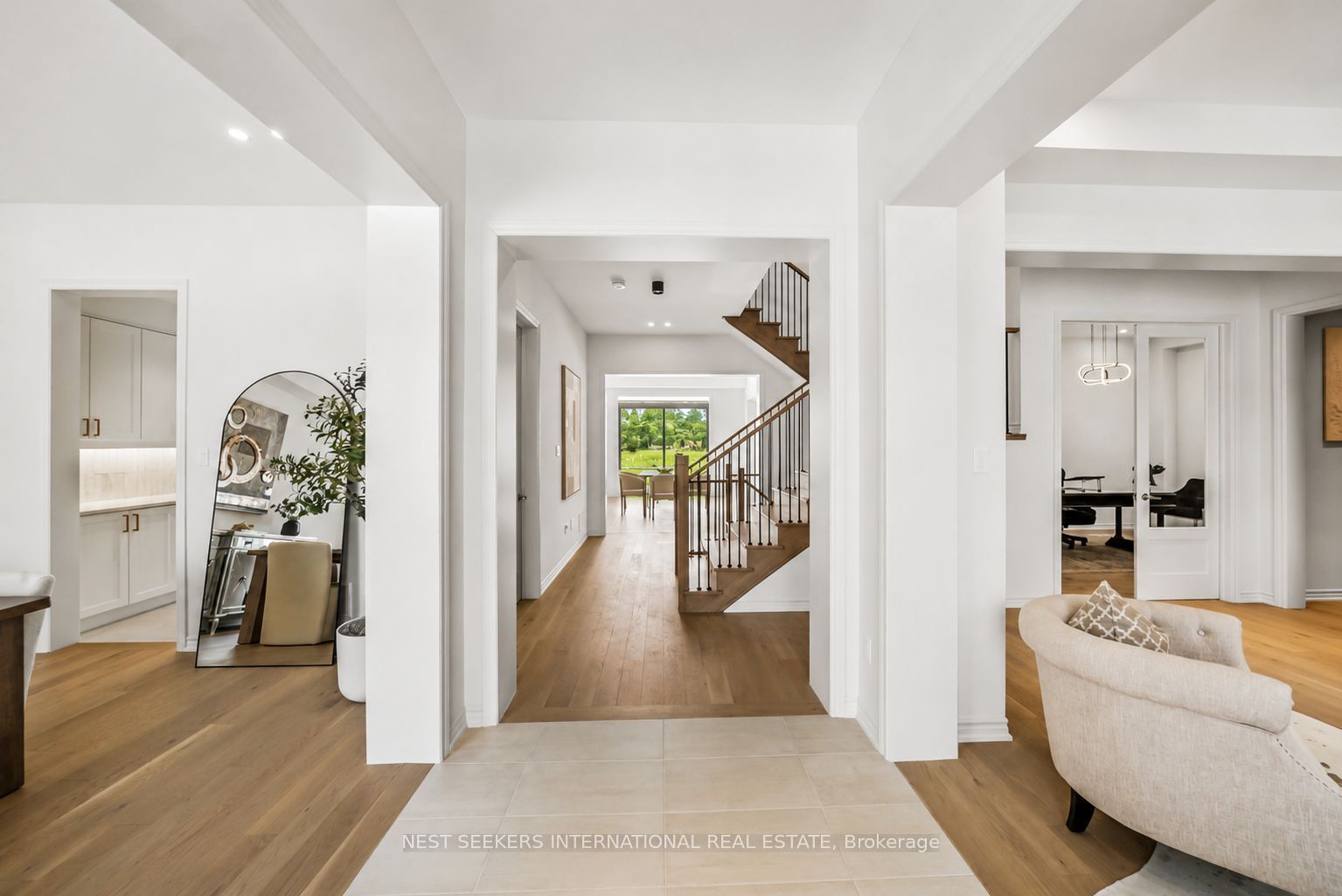29 Marigold Boulevard Property Photo 5