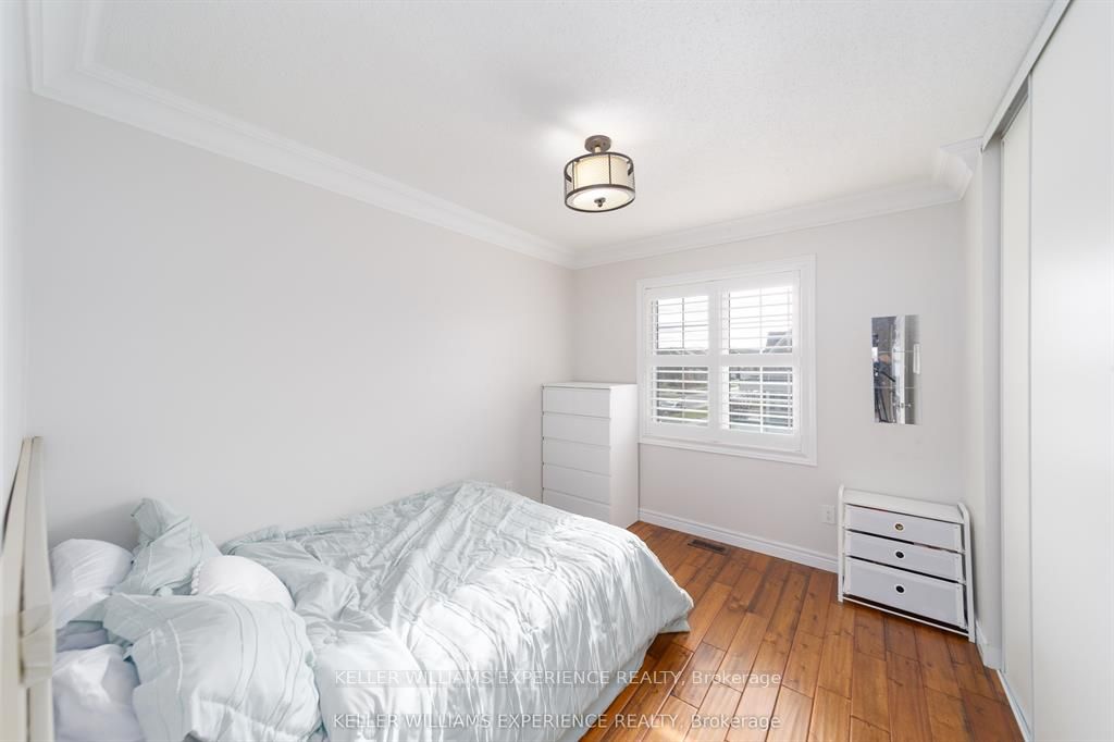 6 Weaver Terrace Property Photo 12
