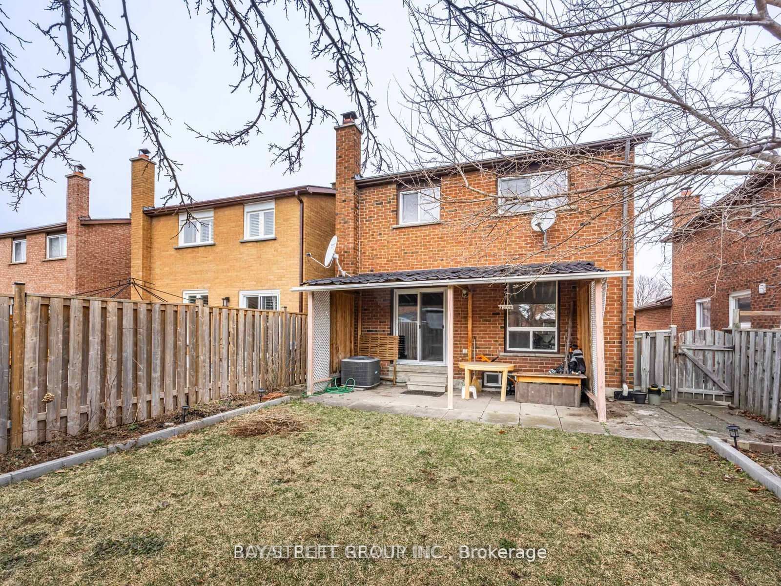 29 Ashmore Crescent Property Photo 13